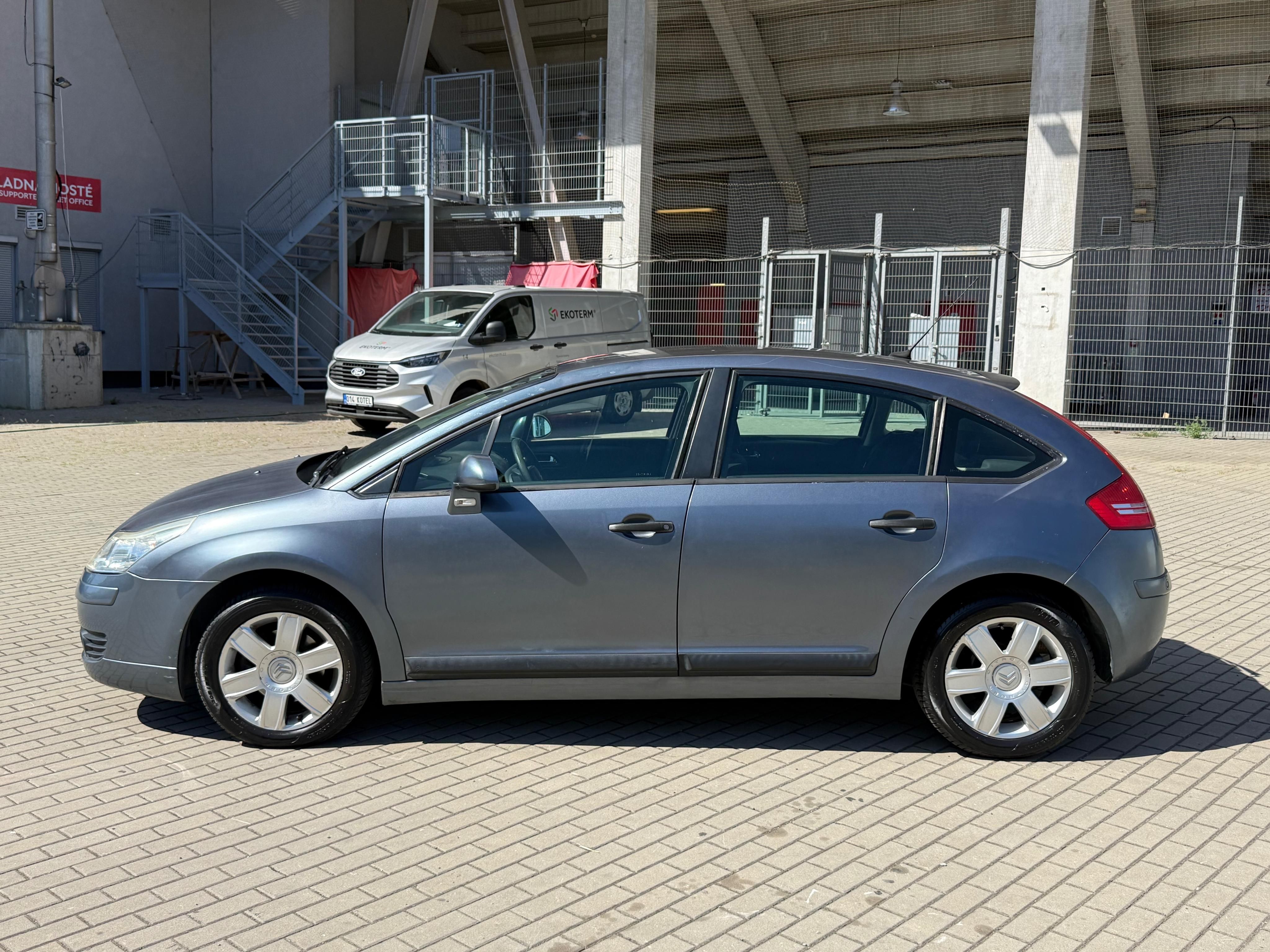 Citroën C4, 1.6HDI 16V, 80kw Tažné 1.63T - fotka 2