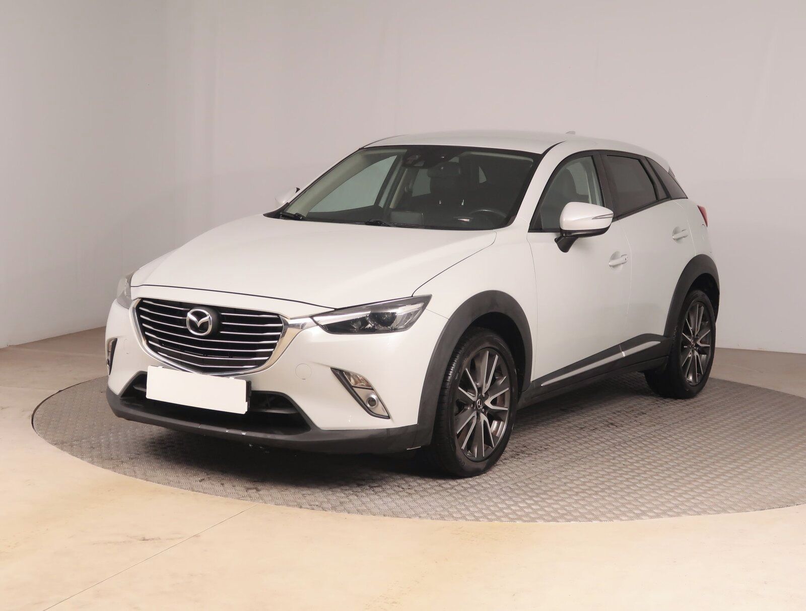 Mazda CX-3, 2.0 Skyactiv-G, Kůže, Tempomat - fotka 2
