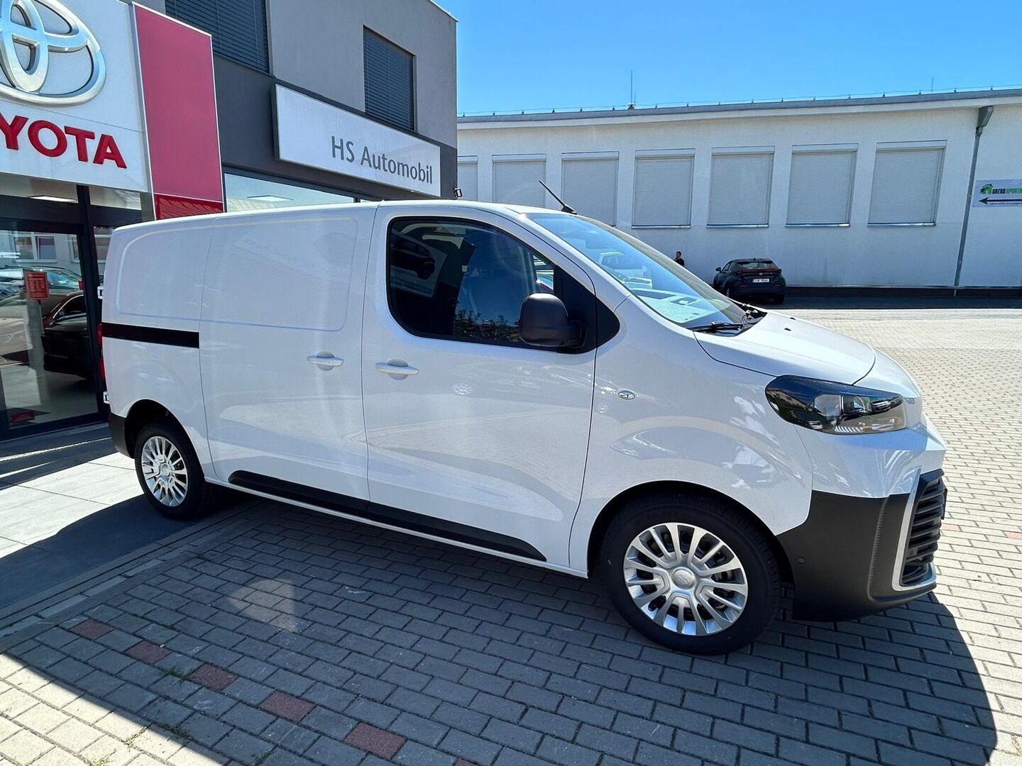 Toyota Proace, L1 2,2D 150PS Active - fotka 5