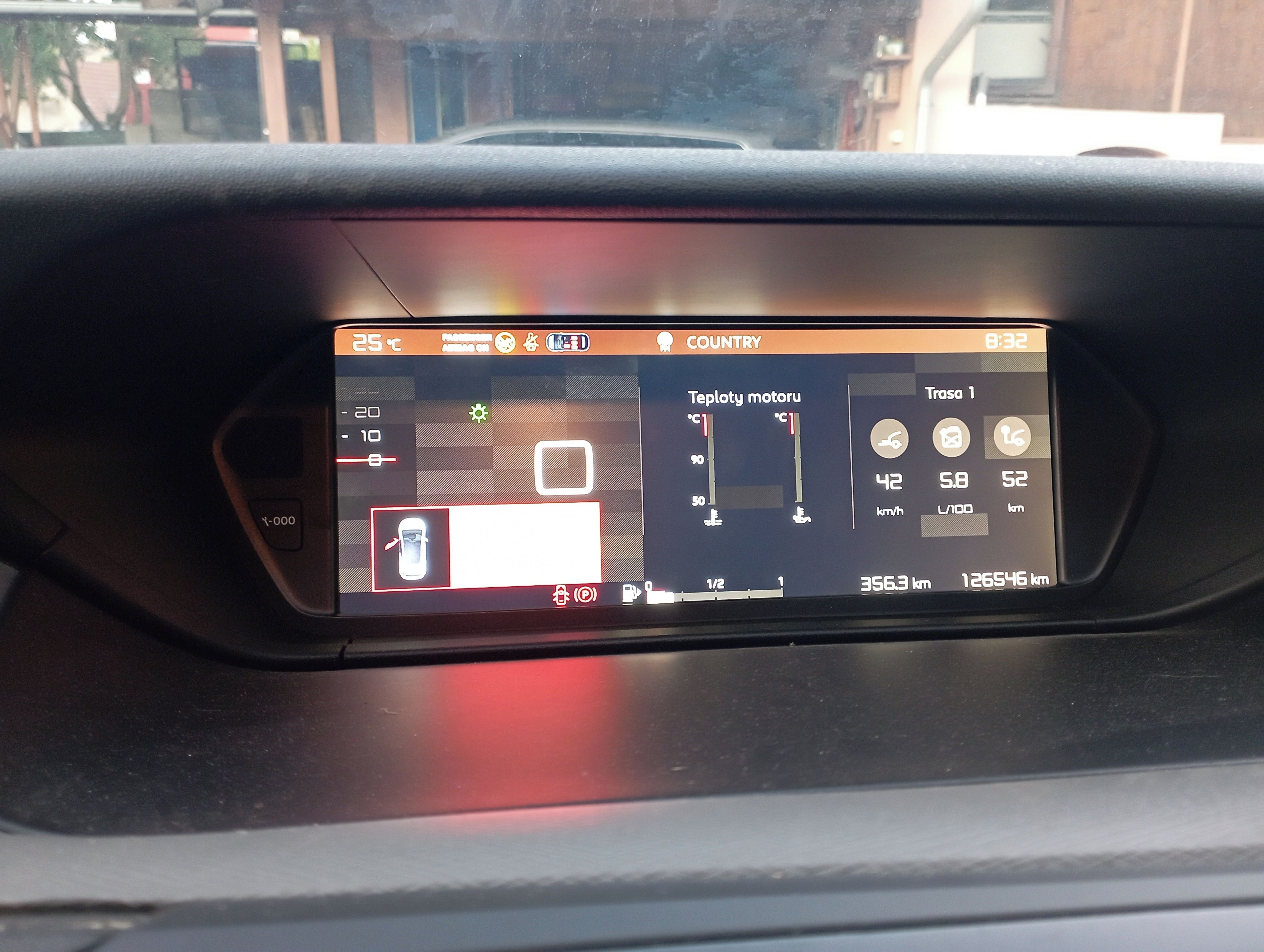 Citroën C4 Picasso, 1,6HDi, 88kW - fotka 6
