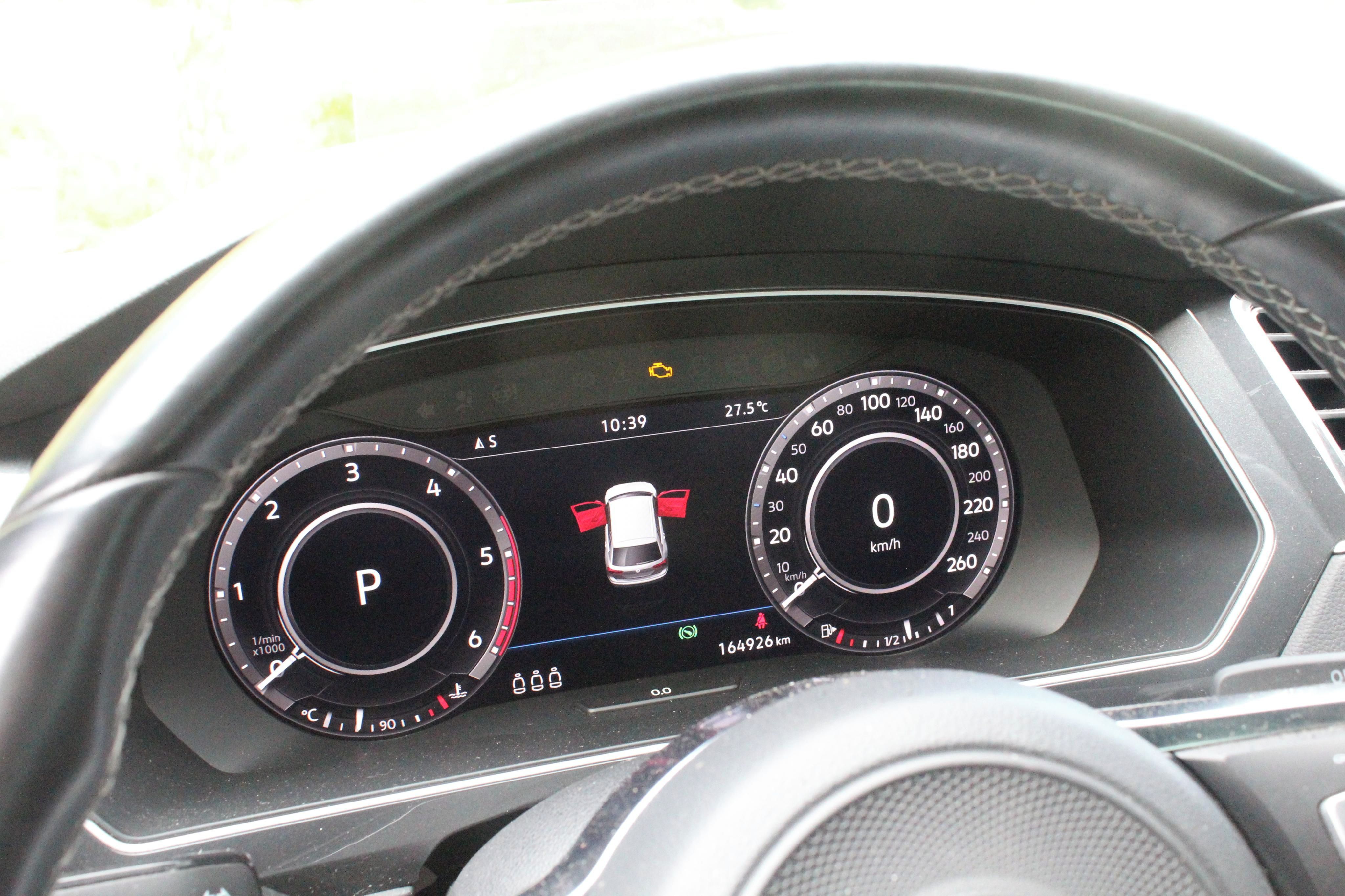 Volkswagen Tiguan, VW TIGUAN R Line DSG TOP - fotka 4