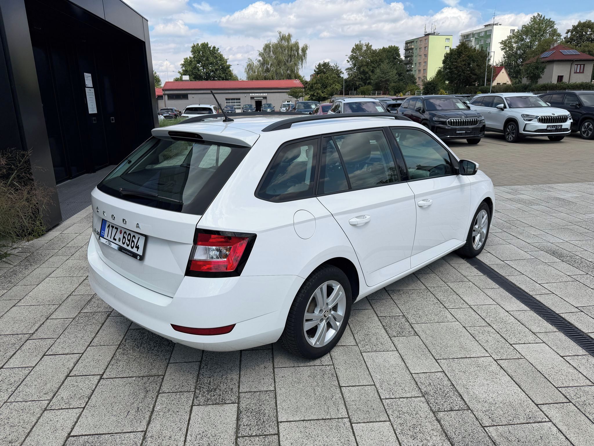 Škoda Fabia, Ambition  1,0TSI 70kW - fotka 2