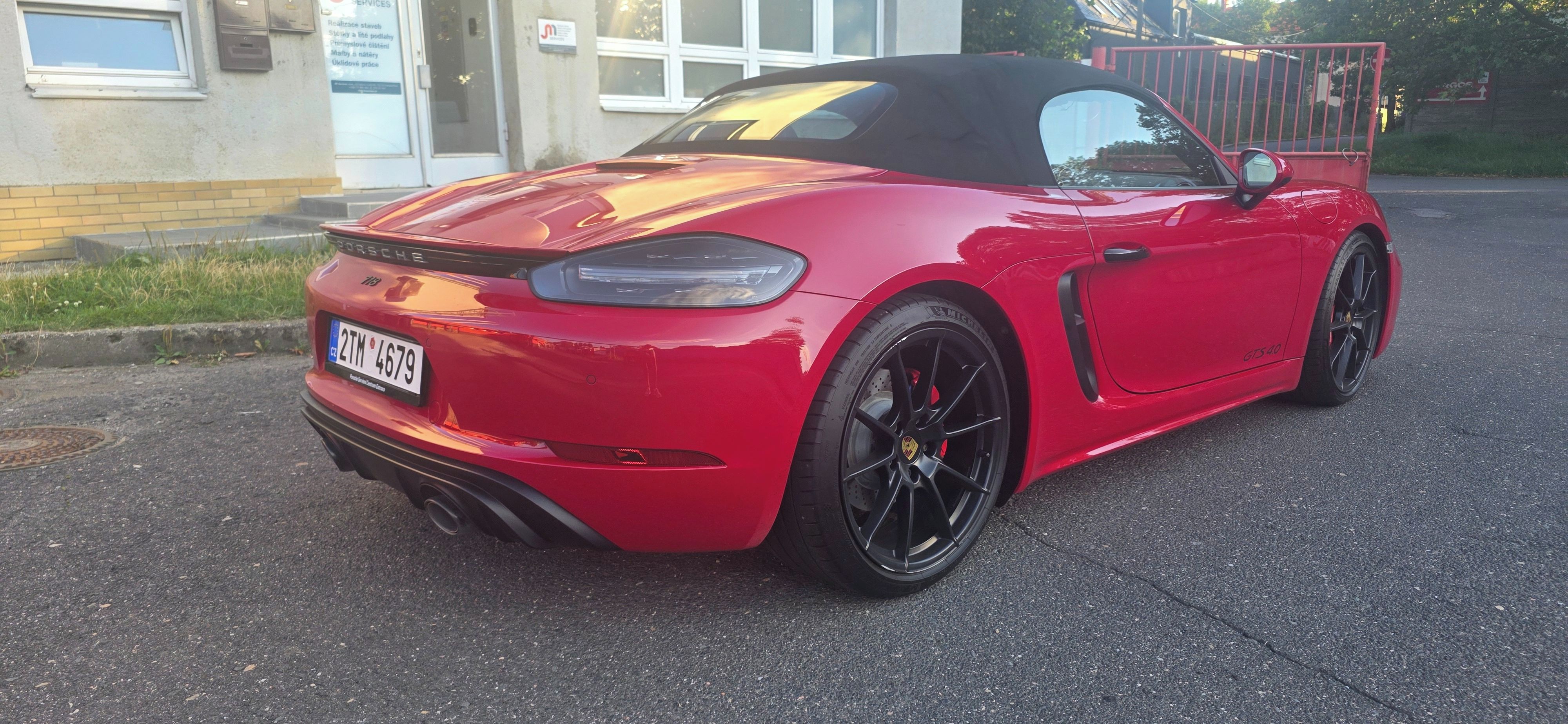 Porsche Boxster, 718 GTS 4.0, Manuál, Burmester - fotka 4