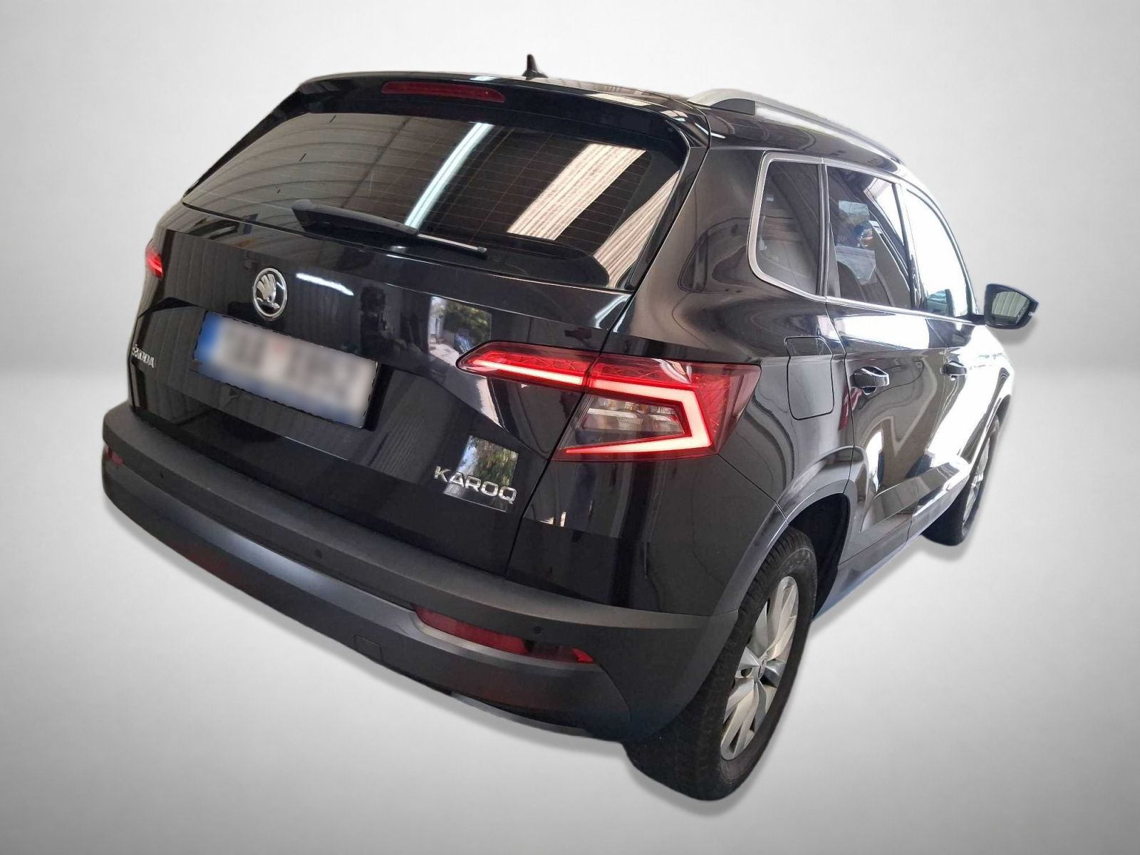 Škoda Karoq, 1.6 TDI, Ambition, Serv.kniha - fotka 2