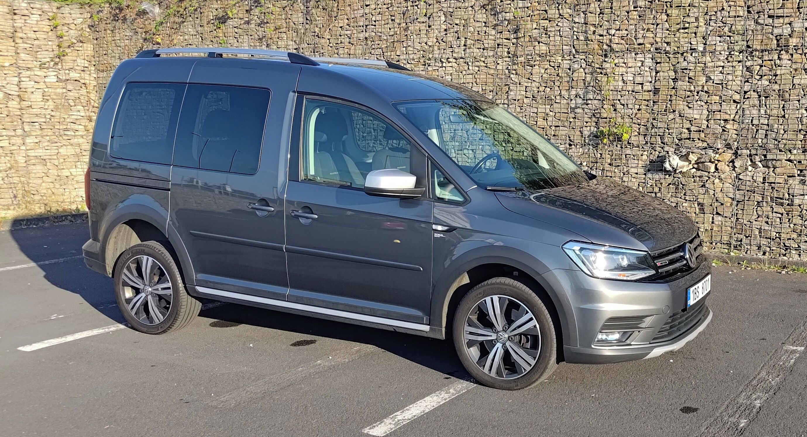 Volkswagen Caddy, 2.0 TDI 110kW 4x4 Alltrack DSG - fotka 4