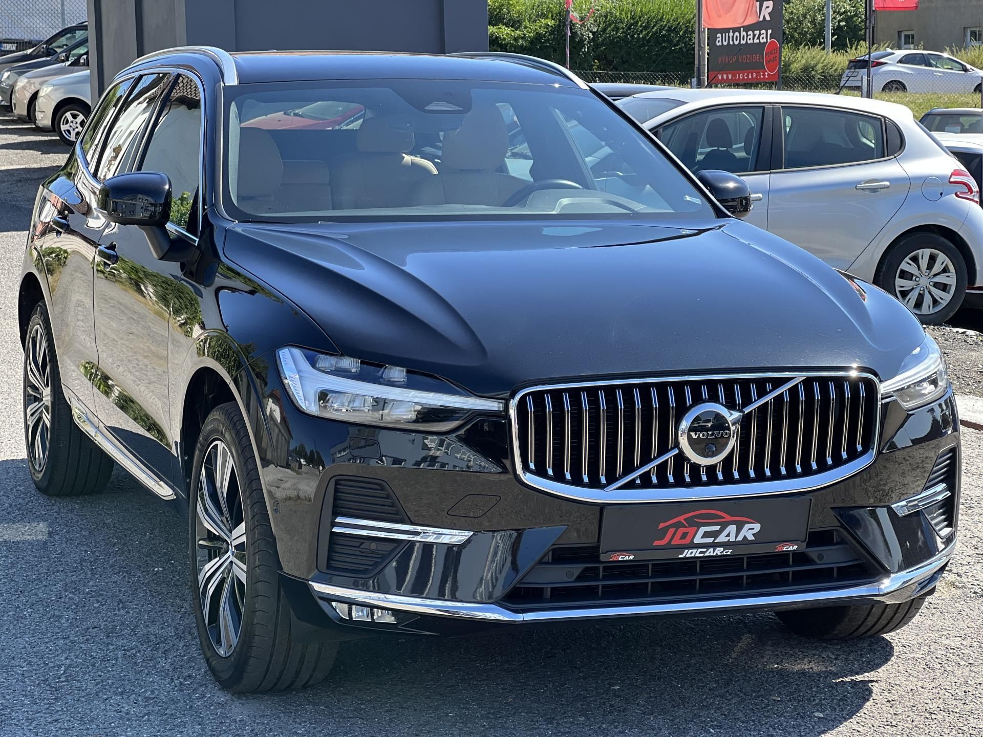 Volvo XC60, INSCRIPTION 2.0 B4 AWD ČR DPH - fotka 3