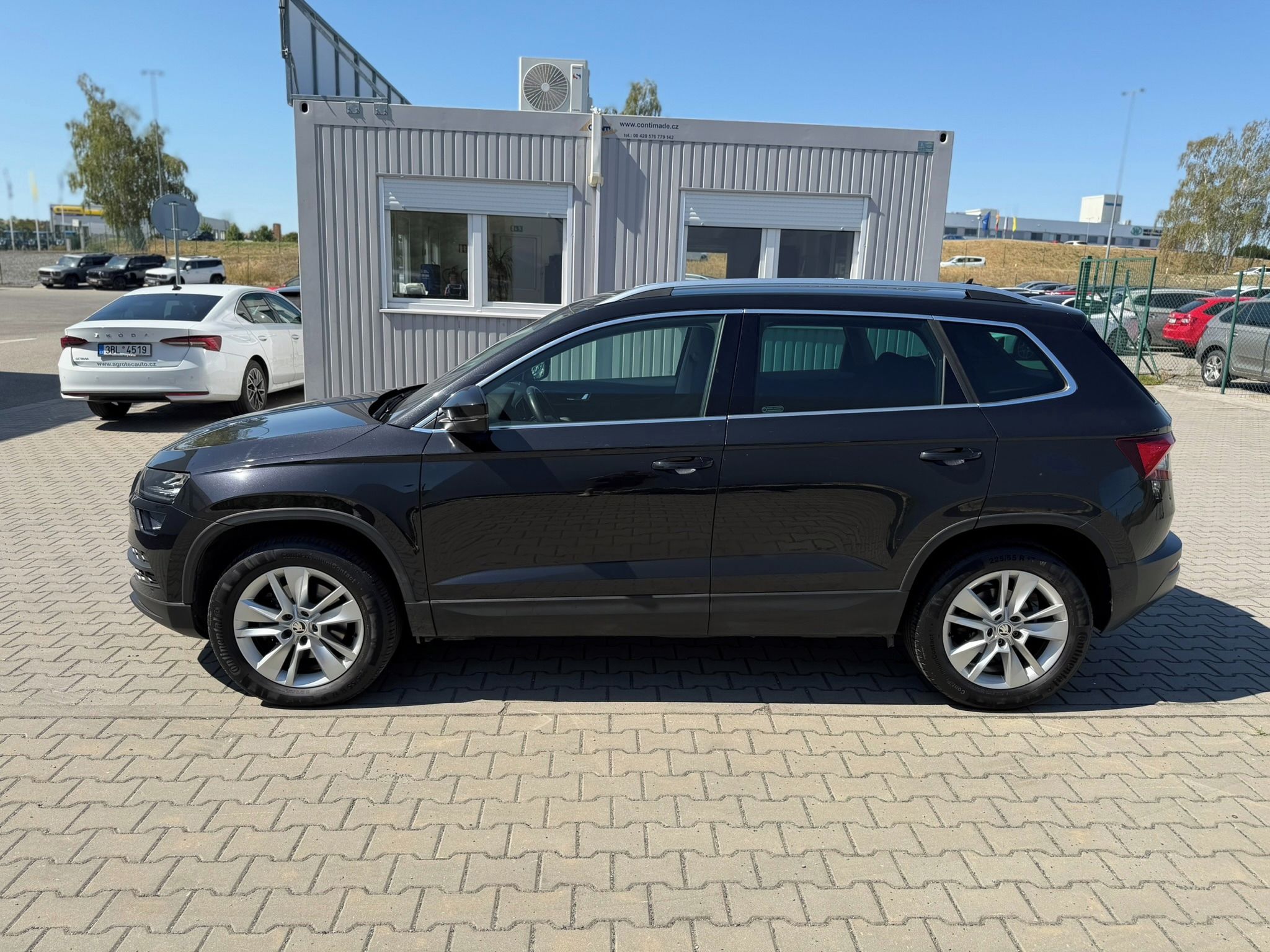 Škoda Karoq, 2.0 TDI 110 kW Style 4x4 DSG - fotka 4