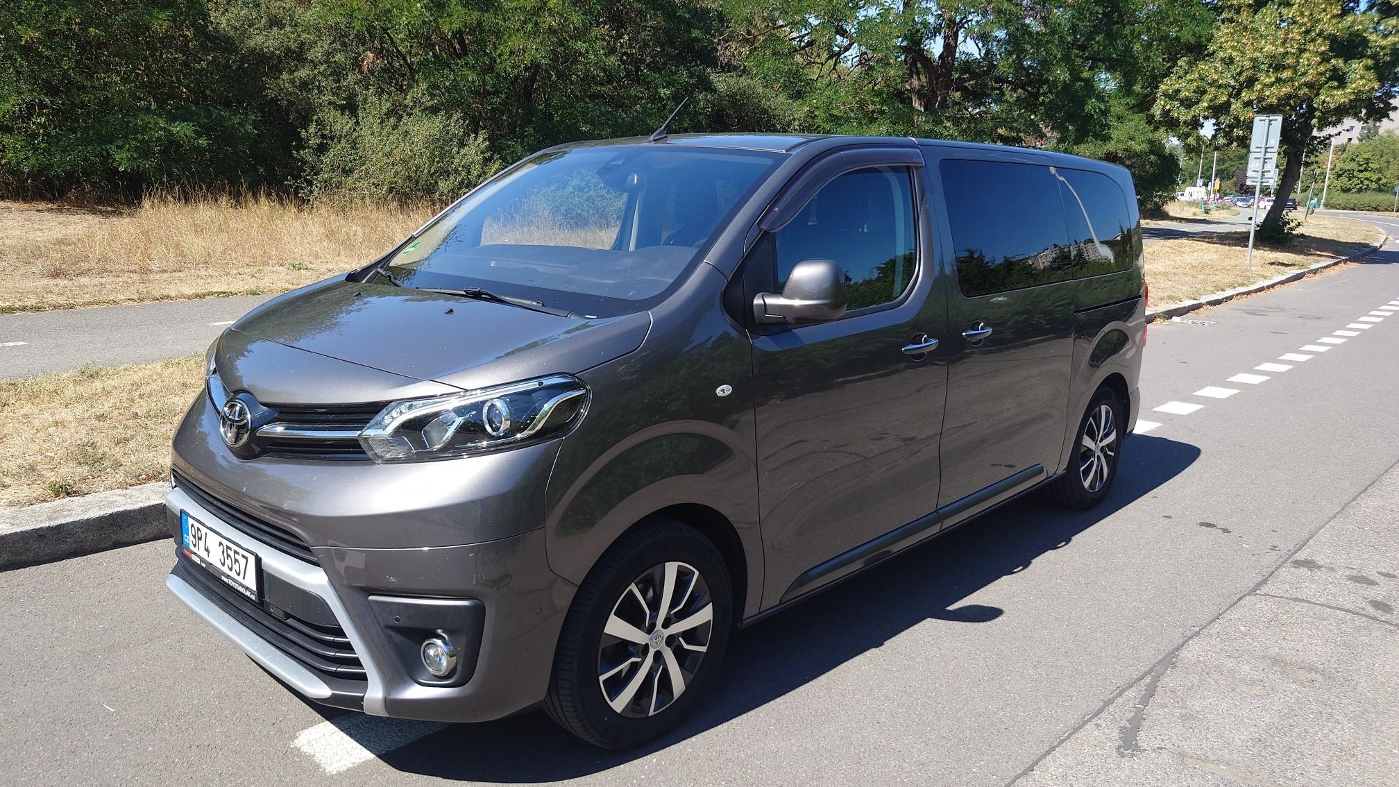 Toyota Proace, Toyota ProAce Verso Family L1
