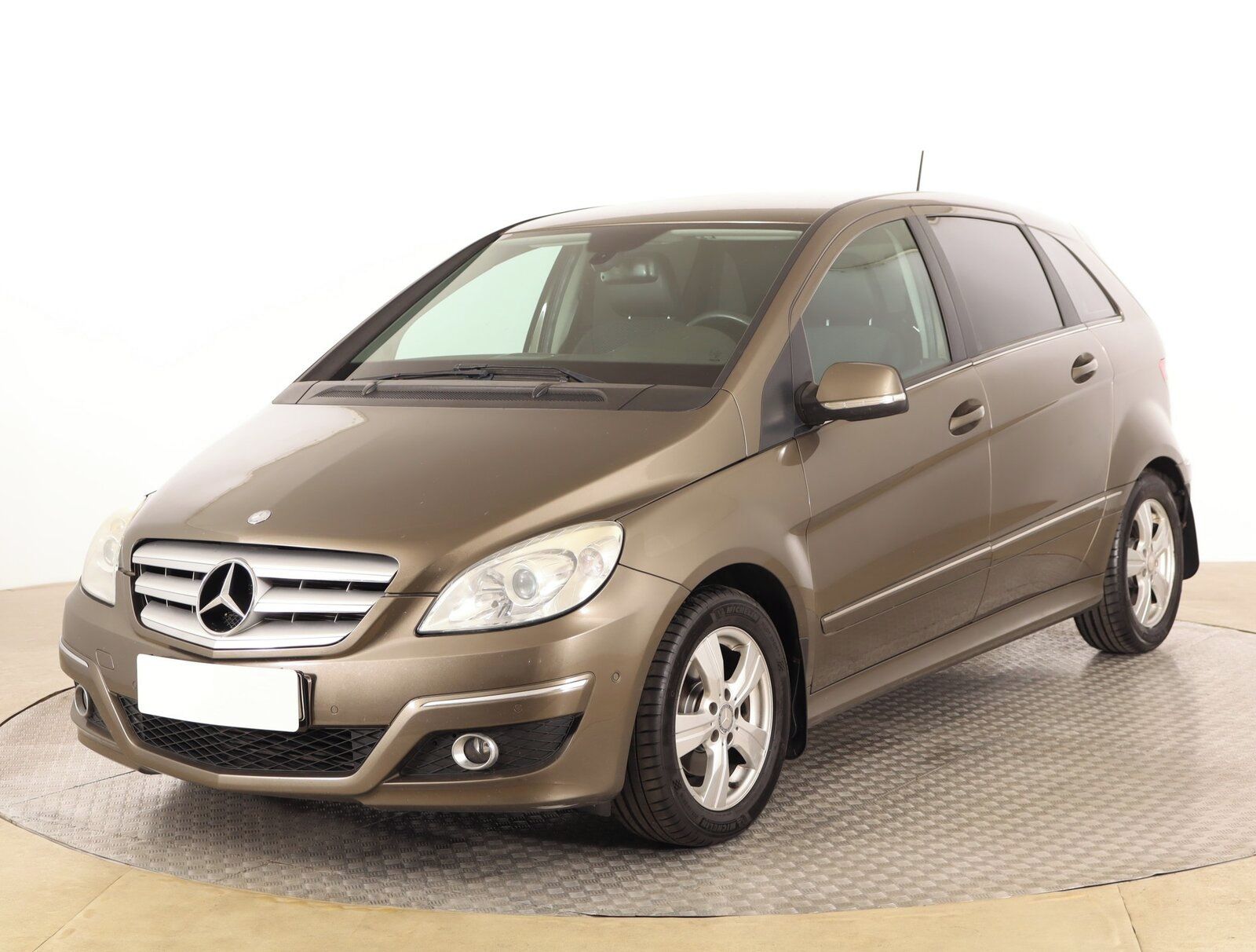 Mercedes-Benz Třídy B, 180 CDI - fotka 2