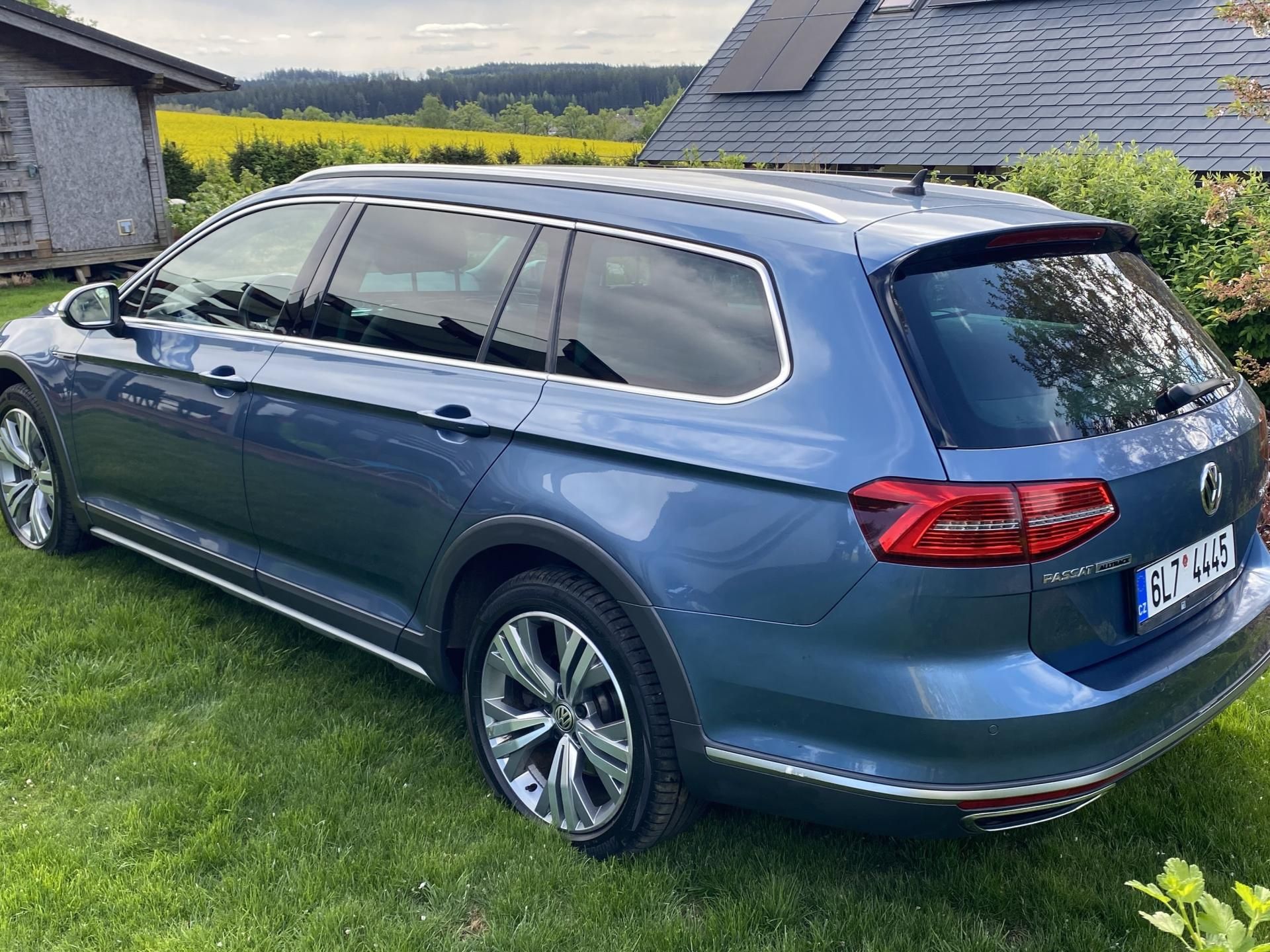Volkswagen Passat, 2,0 TDI 4-motion/Alltrack/ČR - fotka 3