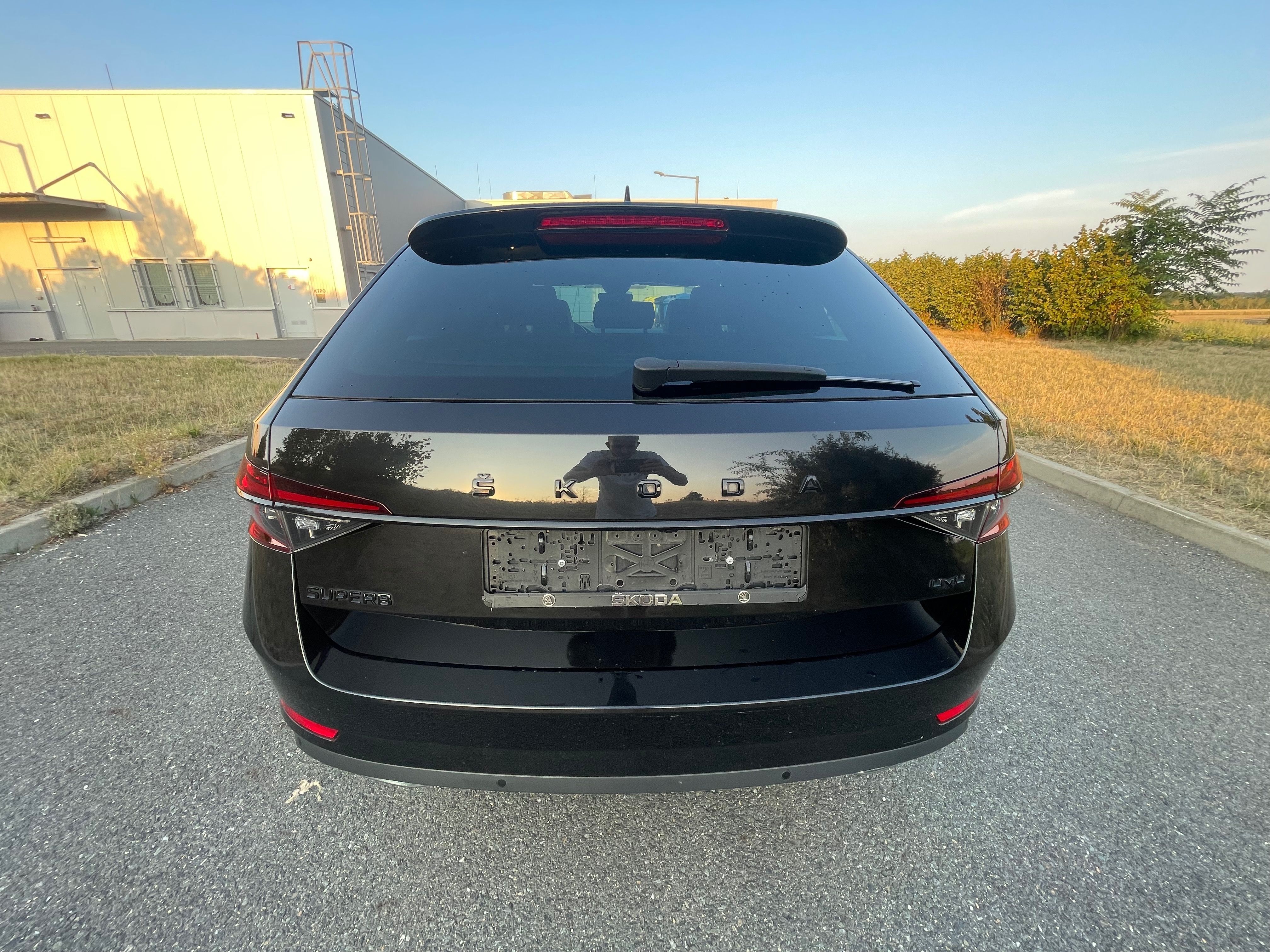 Škoda Superb, Sportline 2.0 TDI 147kW FULL - fotka 4