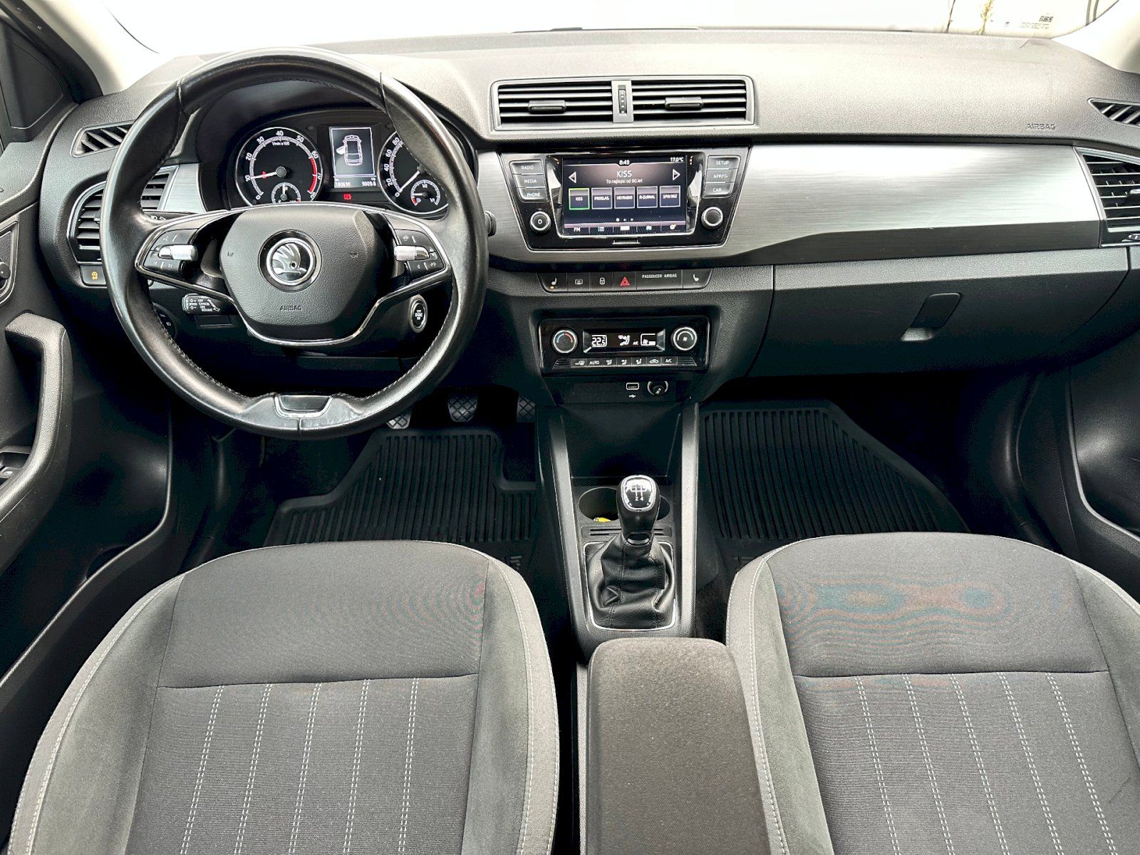Škoda Fabia, 1.0 TSI 70kW Style Combi - fotka 5