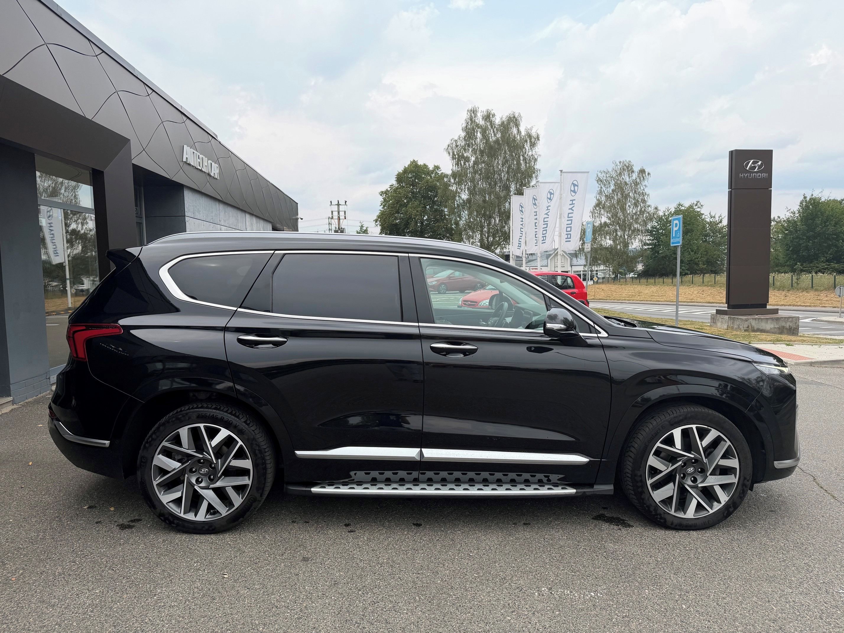 Hyundai Santa Fe, 2,2 CRDI 4WD DCT LUXURY PNM - fotka 5