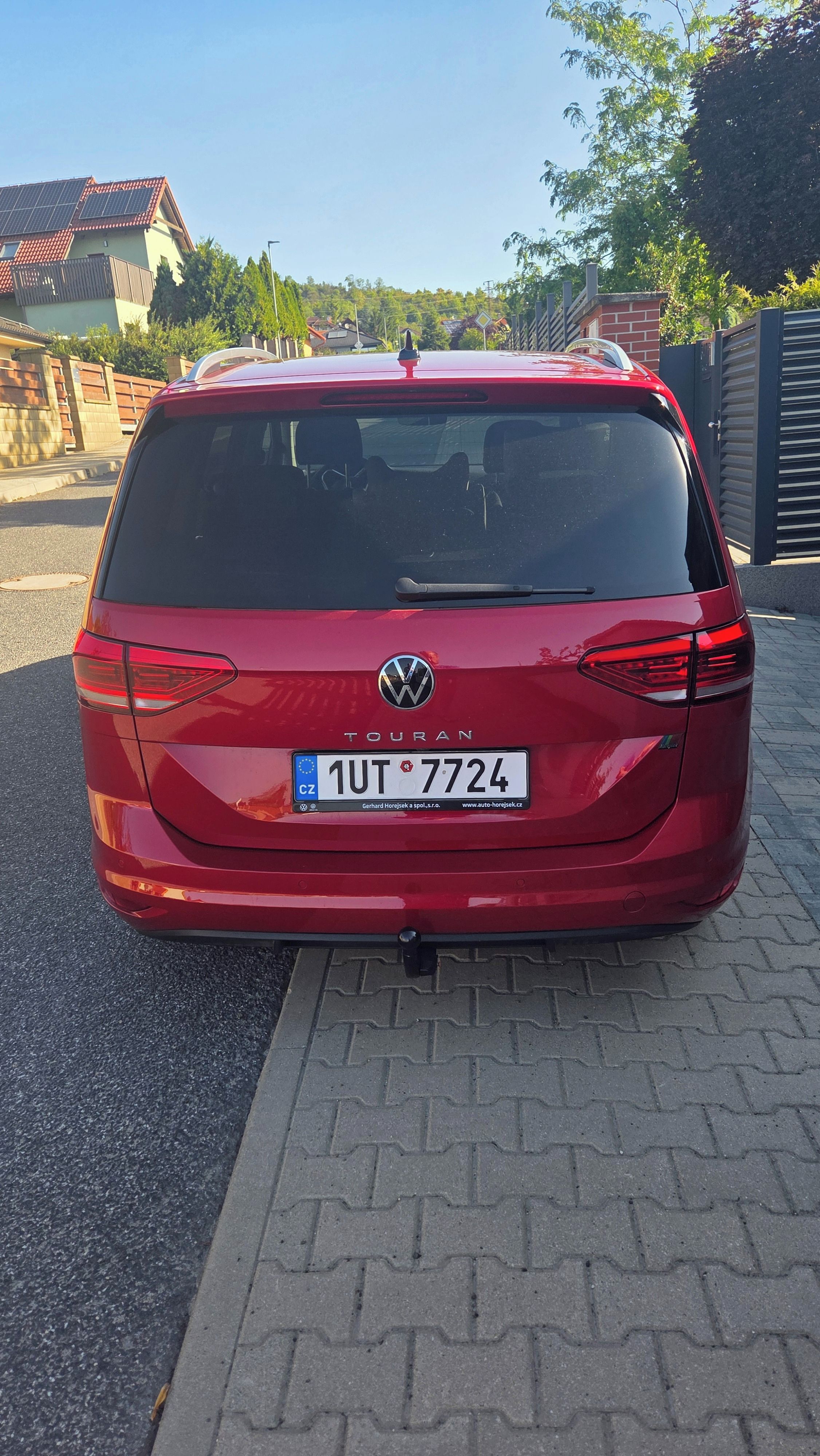 Volkswagen Touran, 1.5TSI DSG - fotka 3