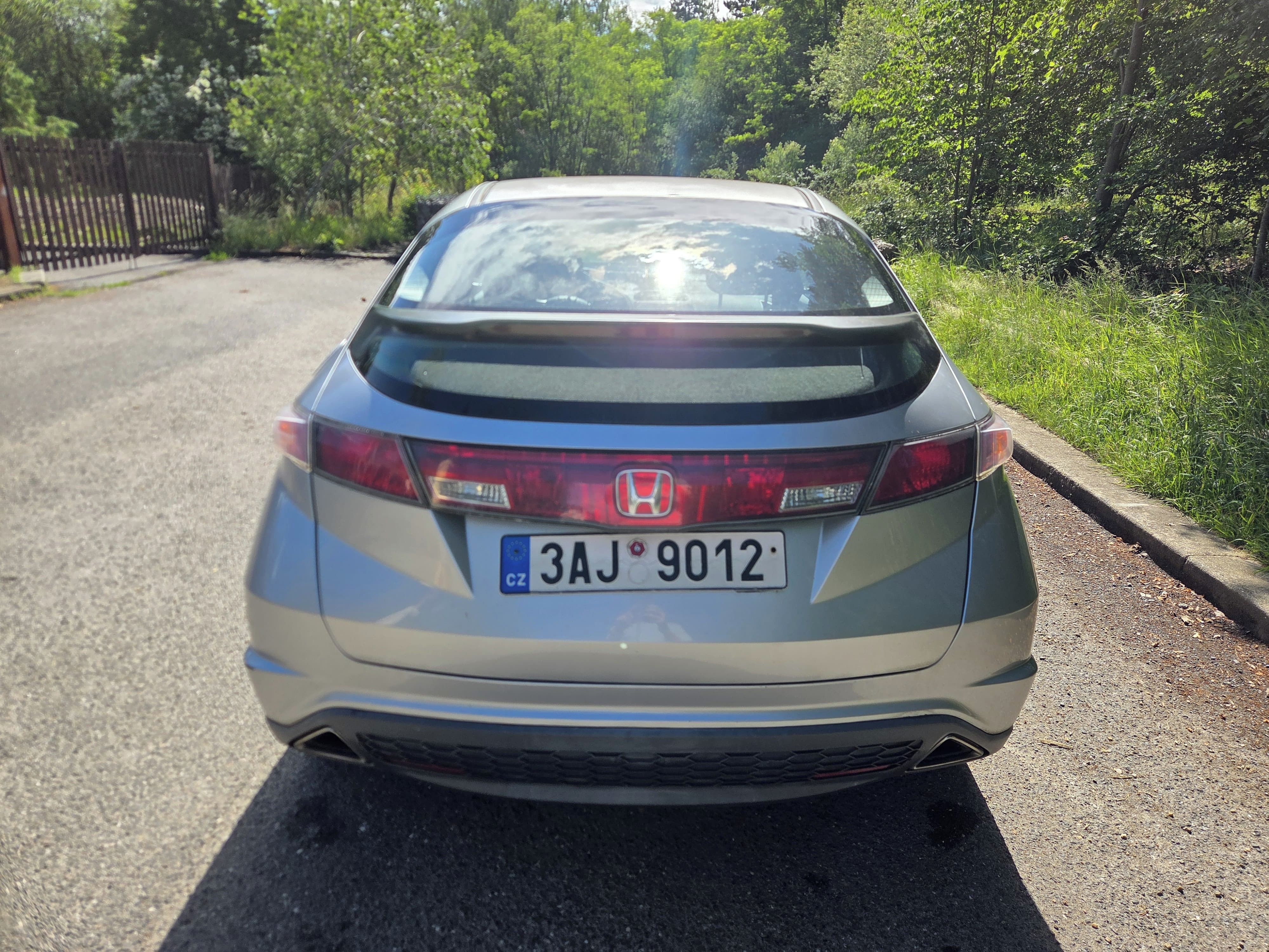 Honda Civic, 1.8 V-Tec 103kw - fotka 6