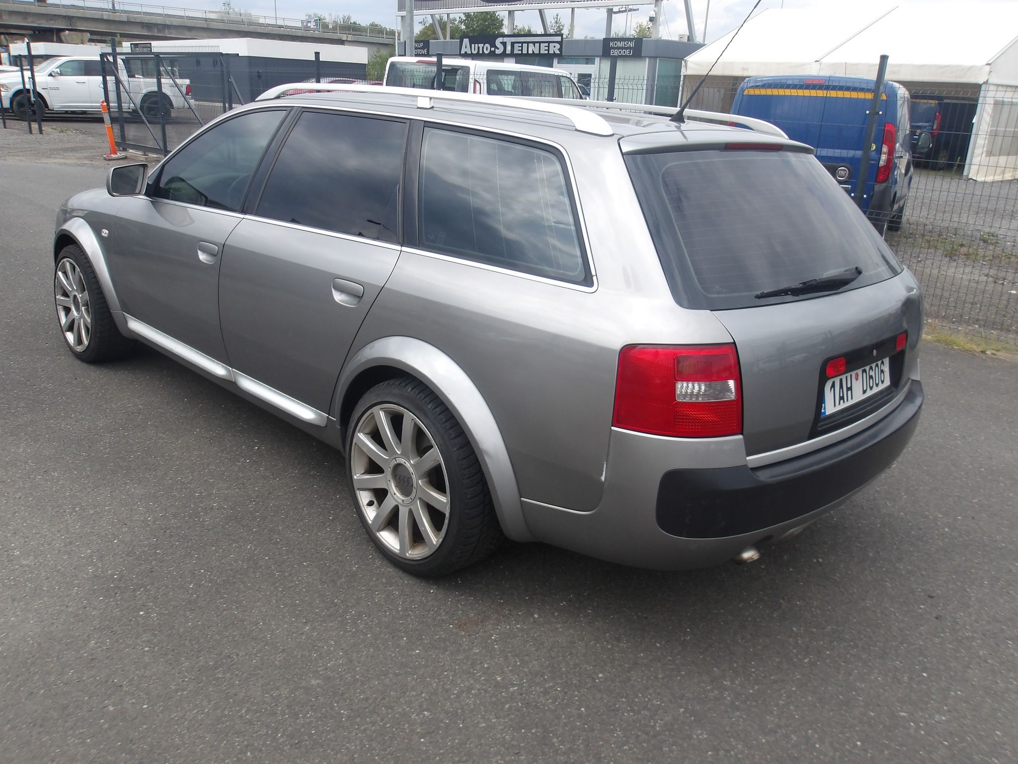 Audi A6 allroad, 2,5TDi 4x4 ČR !! - fotka 6