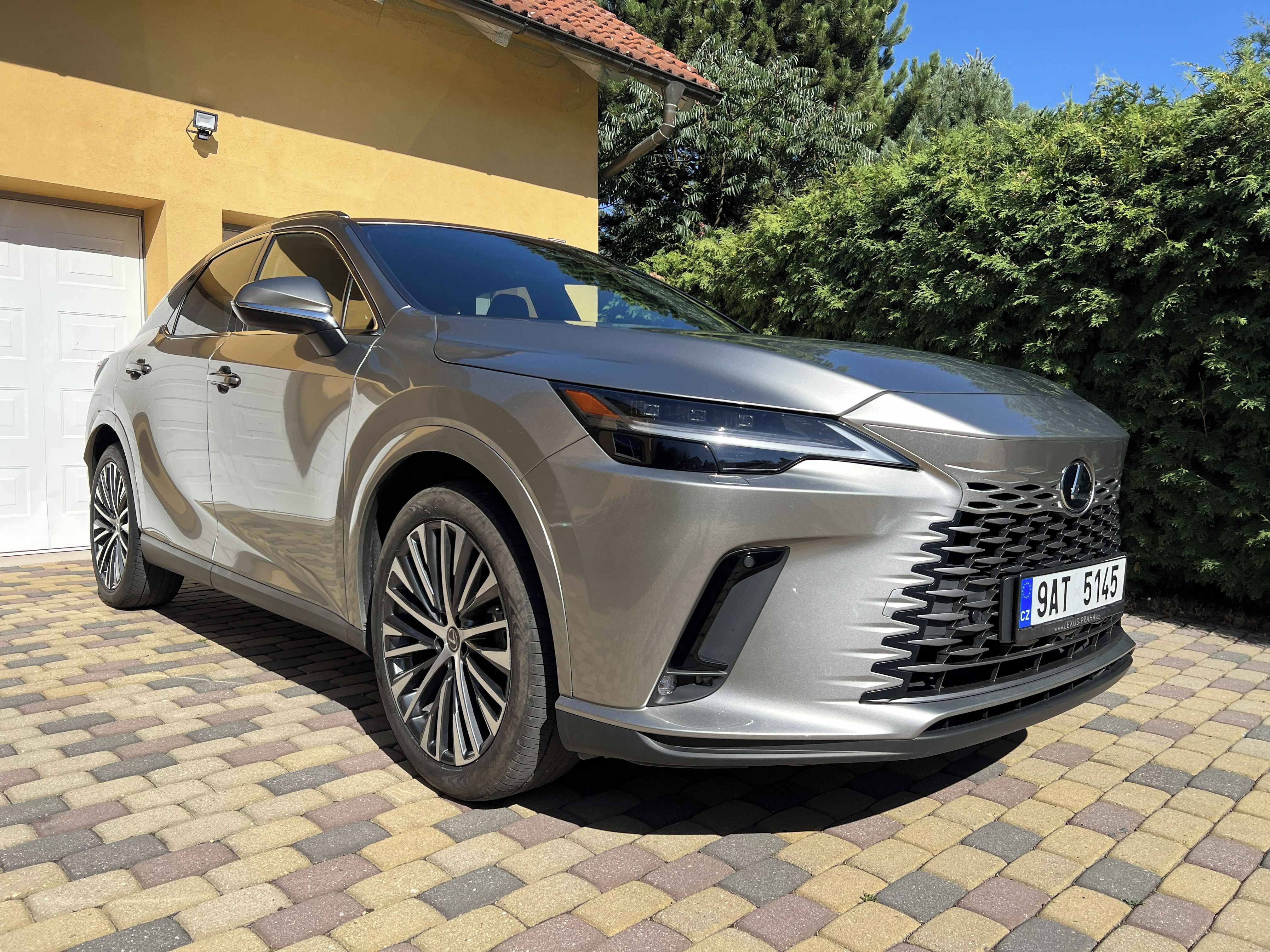 Lexus RX 350h, 2.5 HEV, 4x4, Executive,ČR,DPH - fotka 2