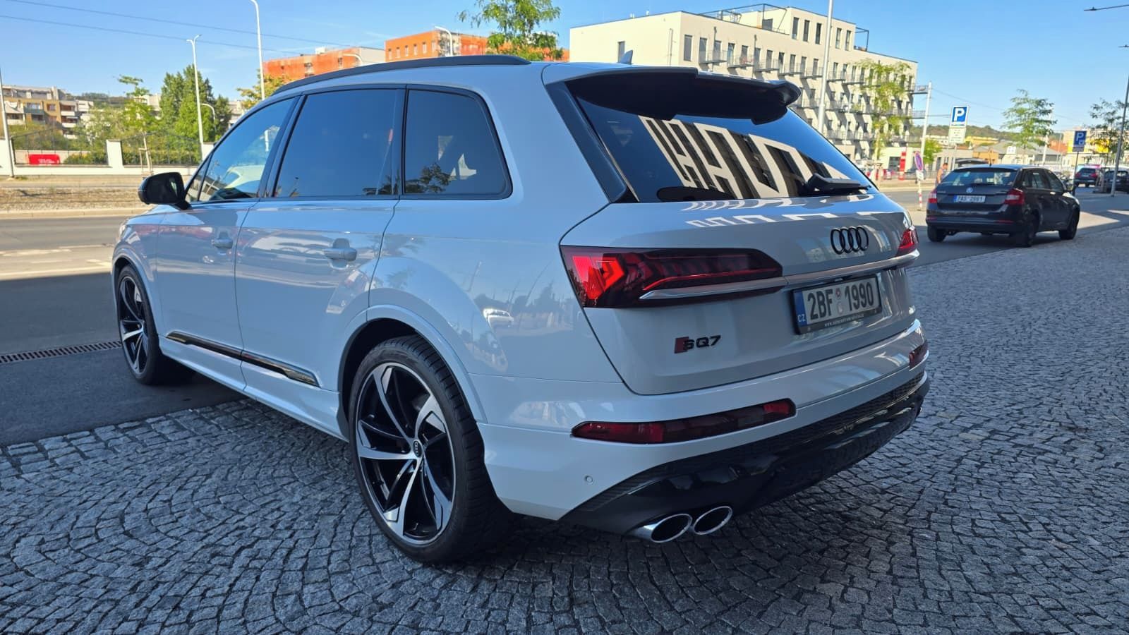 Audi SQ7, 4.0tdi / full vybava - fotka 4