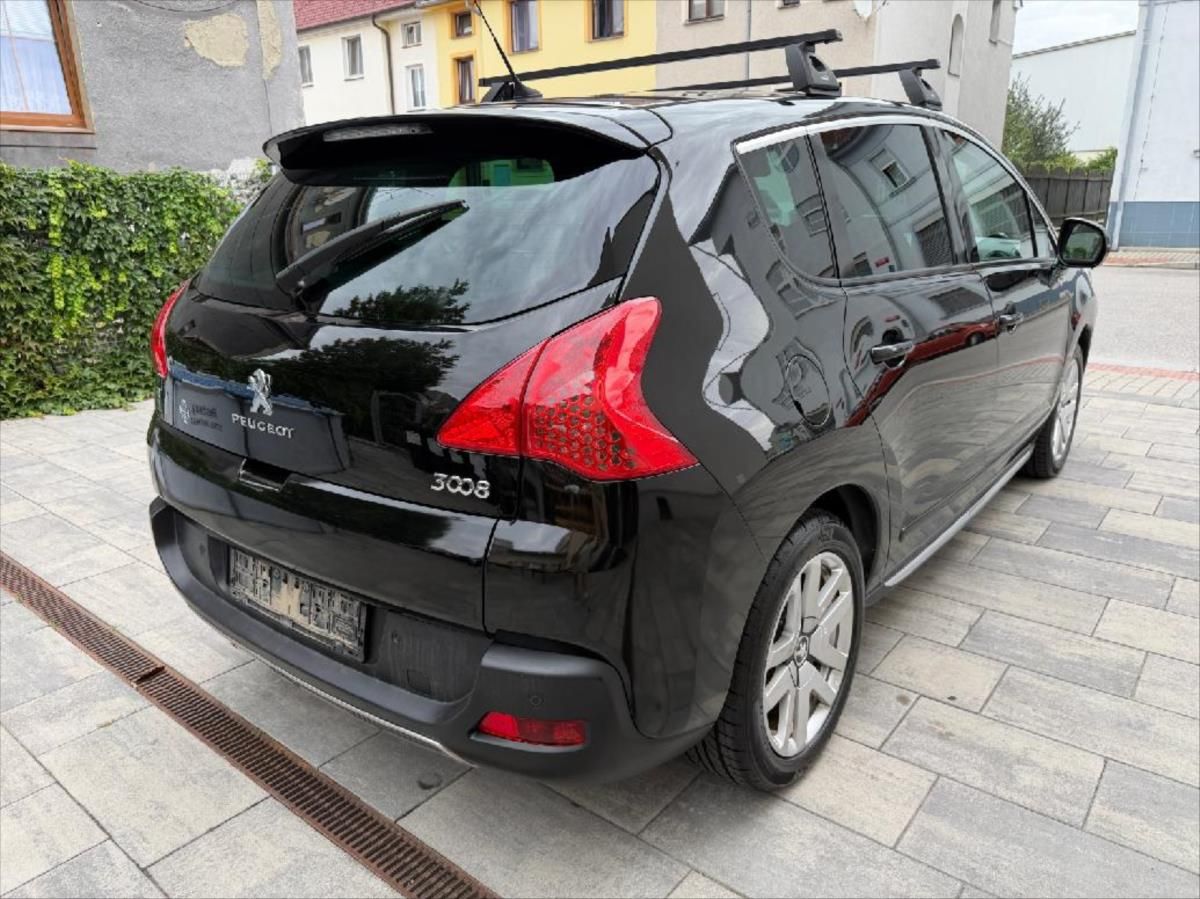 Peugeot 3008, 2,0 Diesel-Hybrid 4x4 Allure - fotka 5