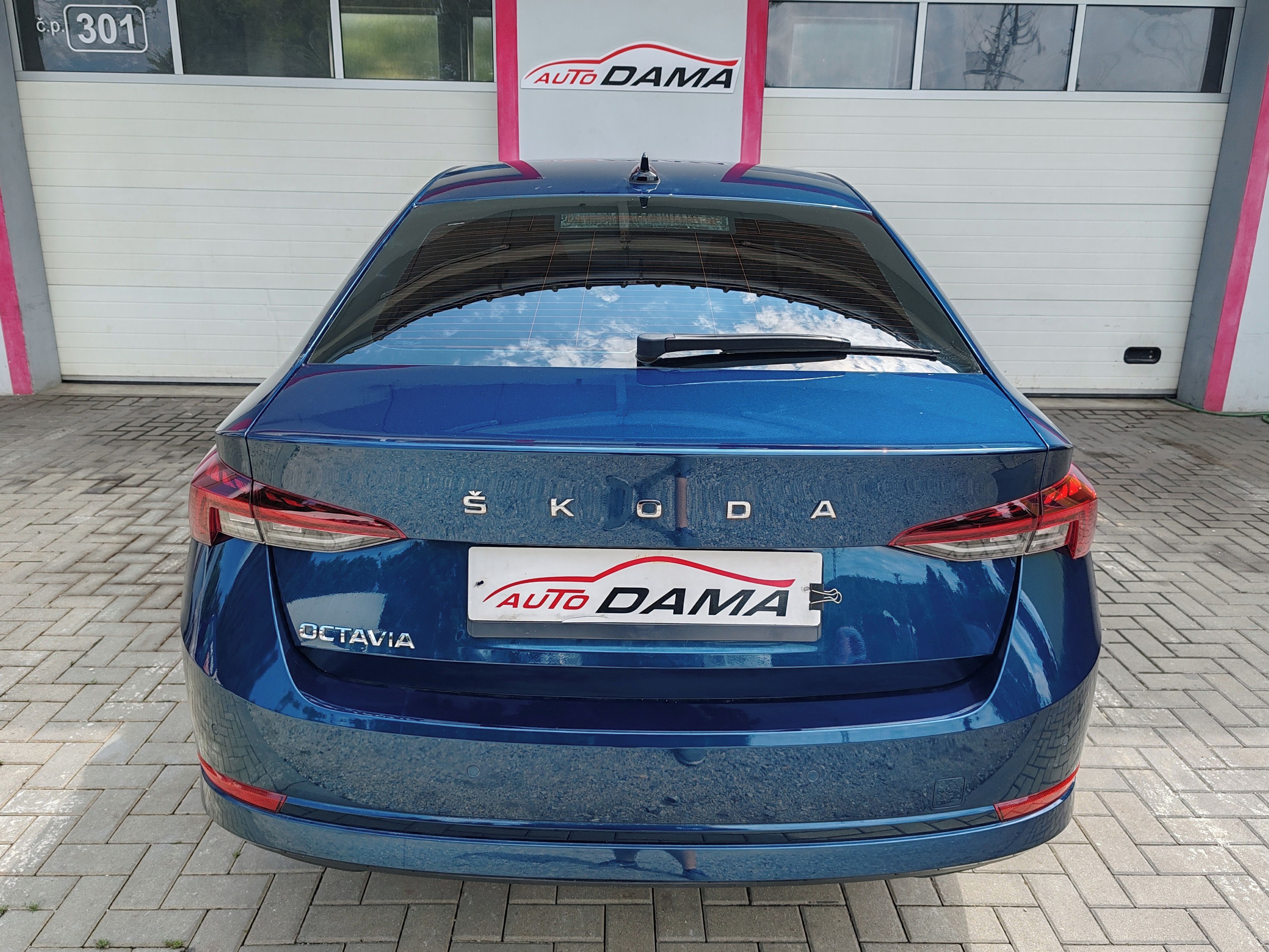 Škoda Octavia, 2.0TDI Style 1Maj ČR DPH - fotka 5