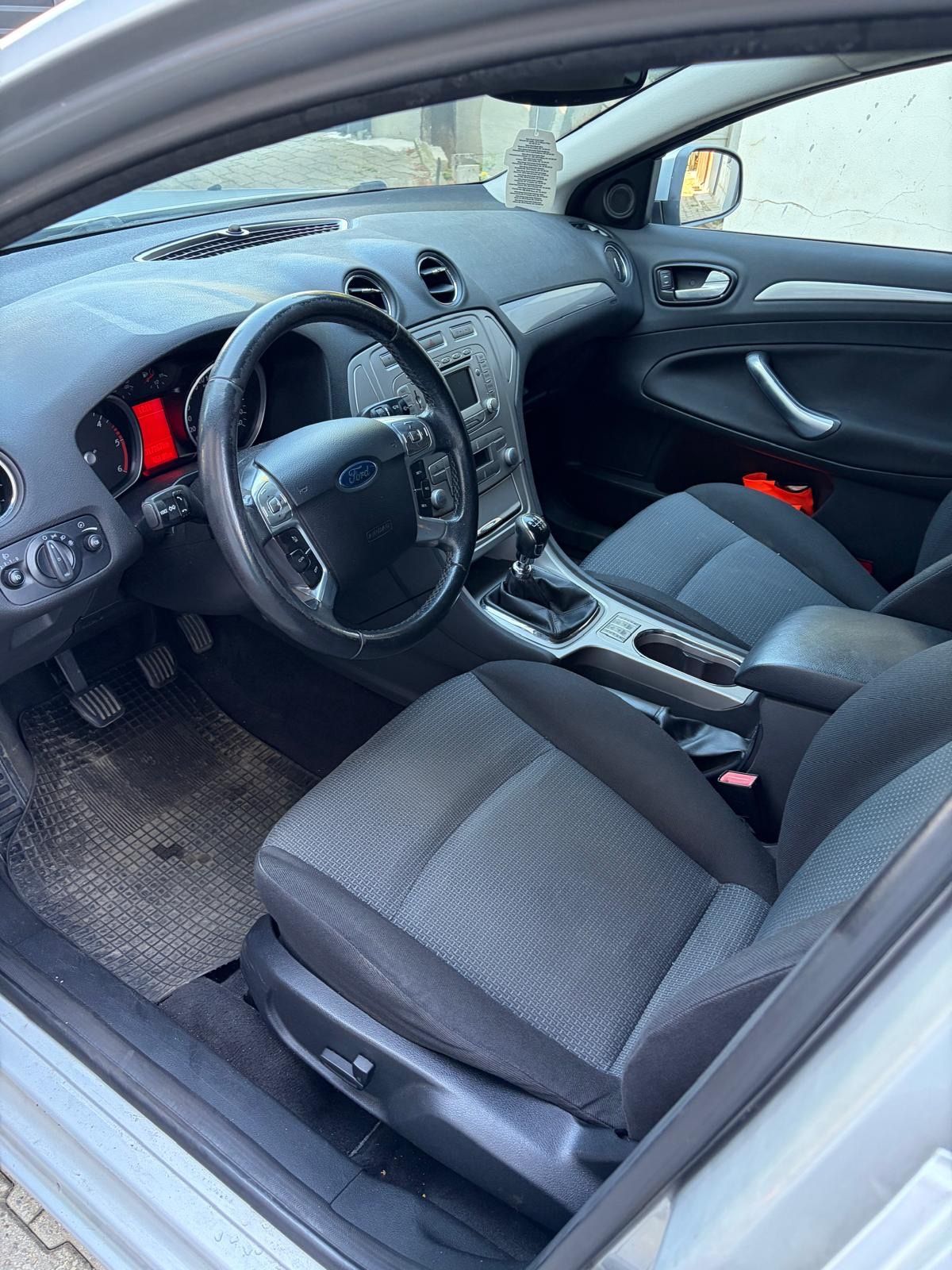 Ford Mondeo, 2.0 TDCI, 85 kW - fotka 6