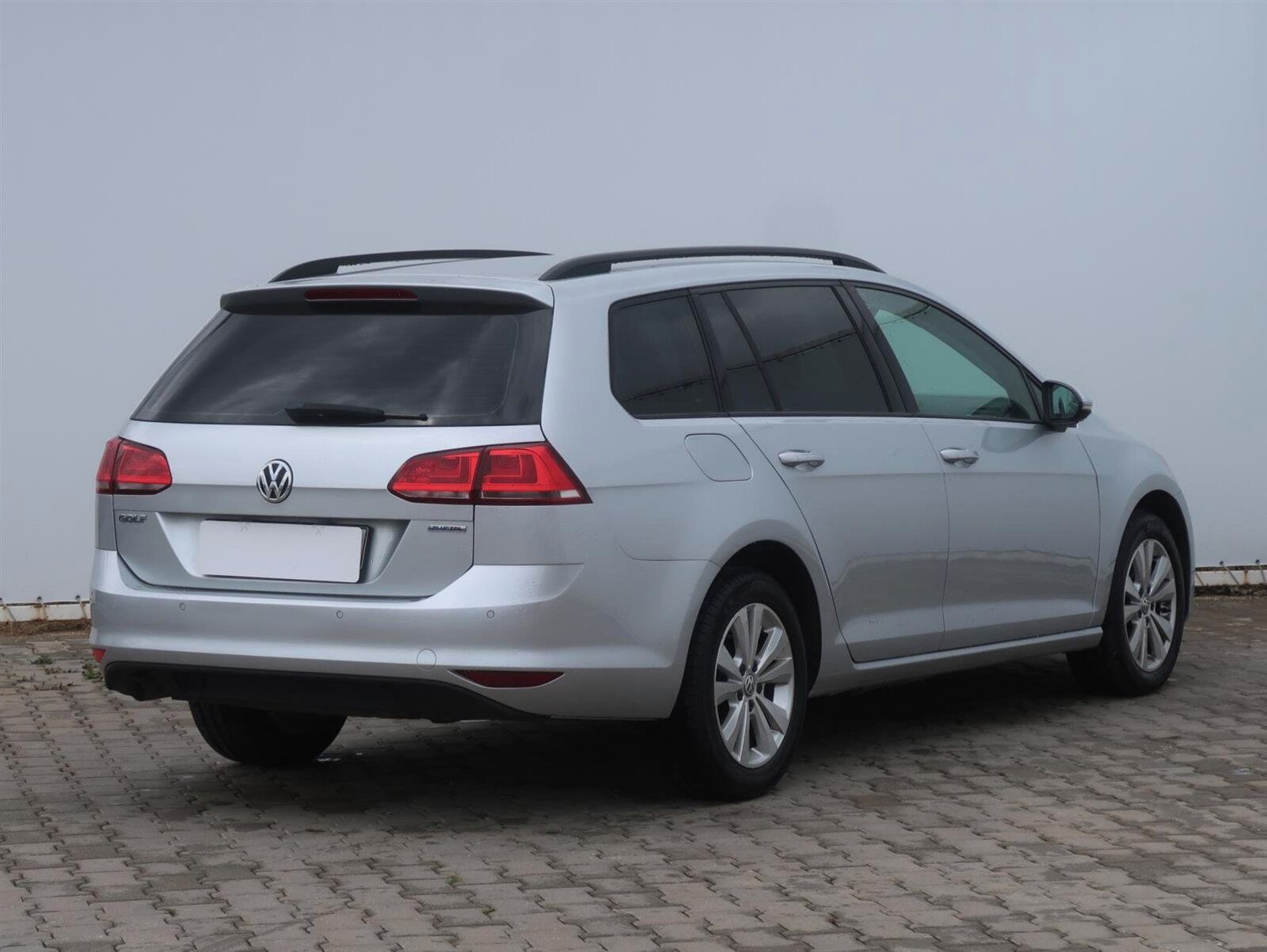 Volkswagen Golf, 1.6 TDI, Automat - fotka 5