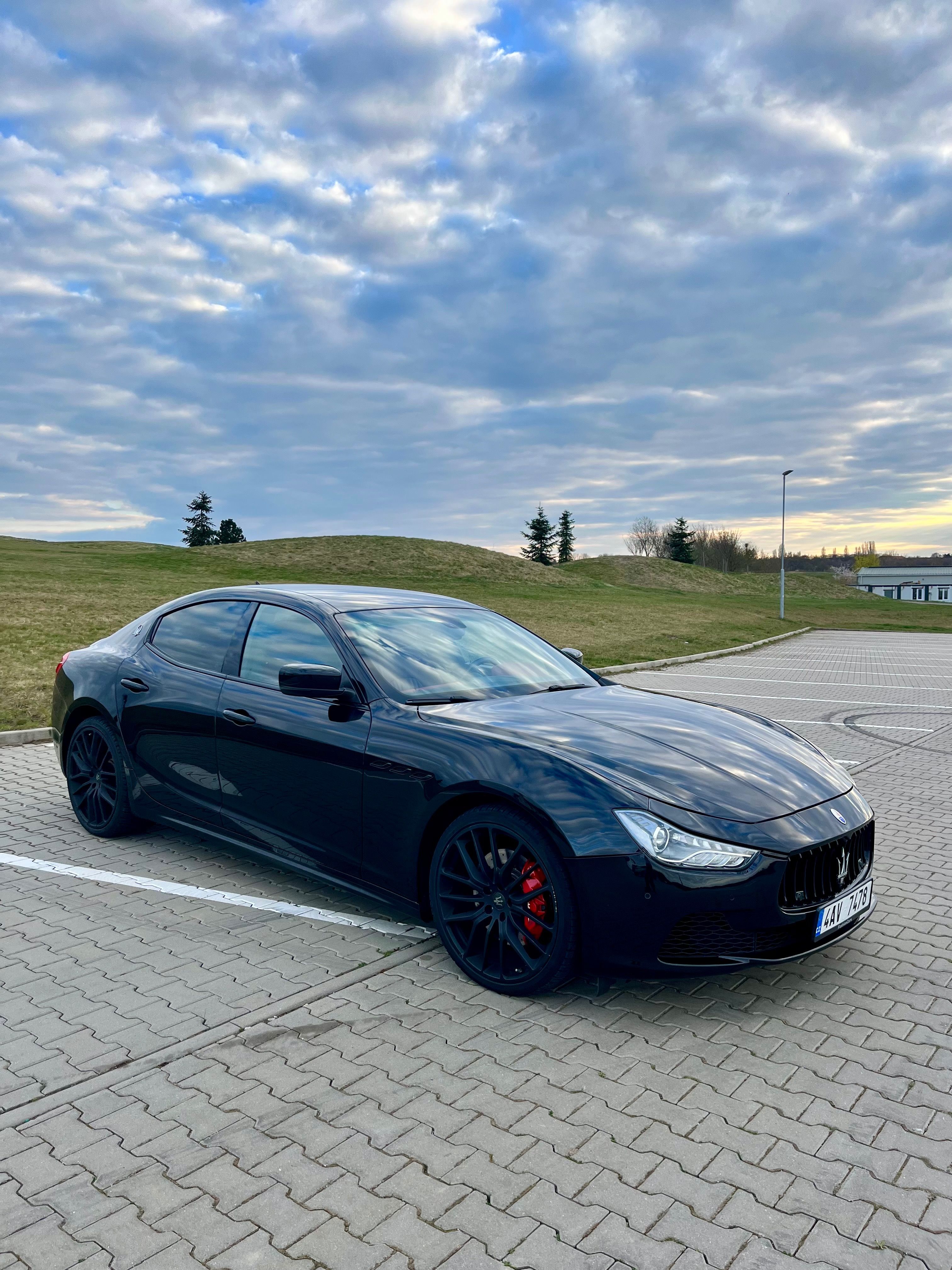 Maserati Ghibli, 3.0 benzín Top stav - fotka 5