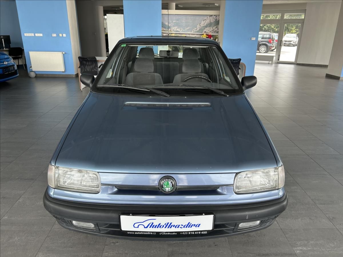 Škoda Felicia, 1,3   PŮVOD ČR,60.000KM,TAŽNÉ - fotka 2