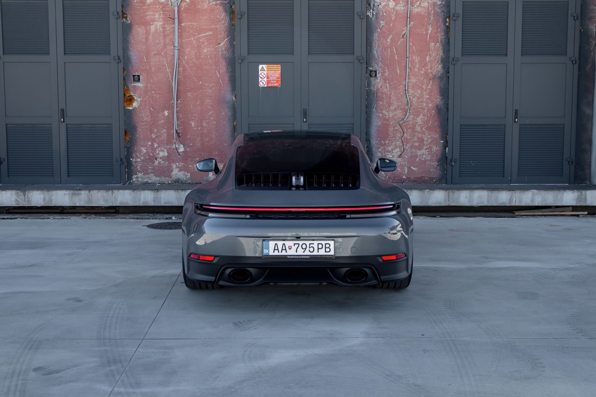 Porsche 911, Carrera 992.2 Bose/Pano/SportC - fotka 5