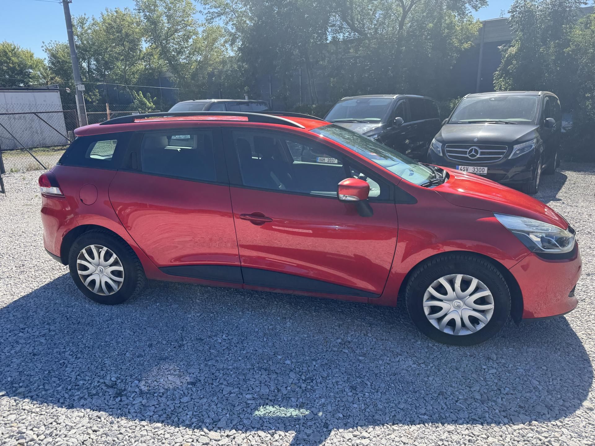 Renault Clio, 0.9TCE,SERVISKA,1MAJITEL ČR - fotka 4