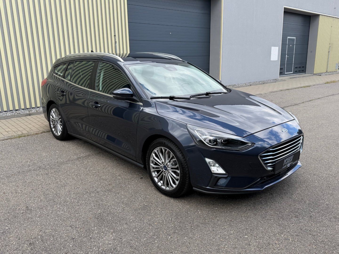 Ford Focus, Com. 1.5TDCi 88kW TITANIUM! Ta - fotka 4