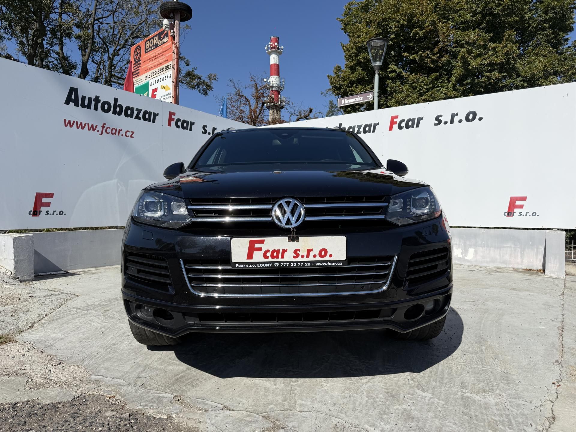 Volkswagen Touareg, 3.0TDI R line 180kW - fotka 2