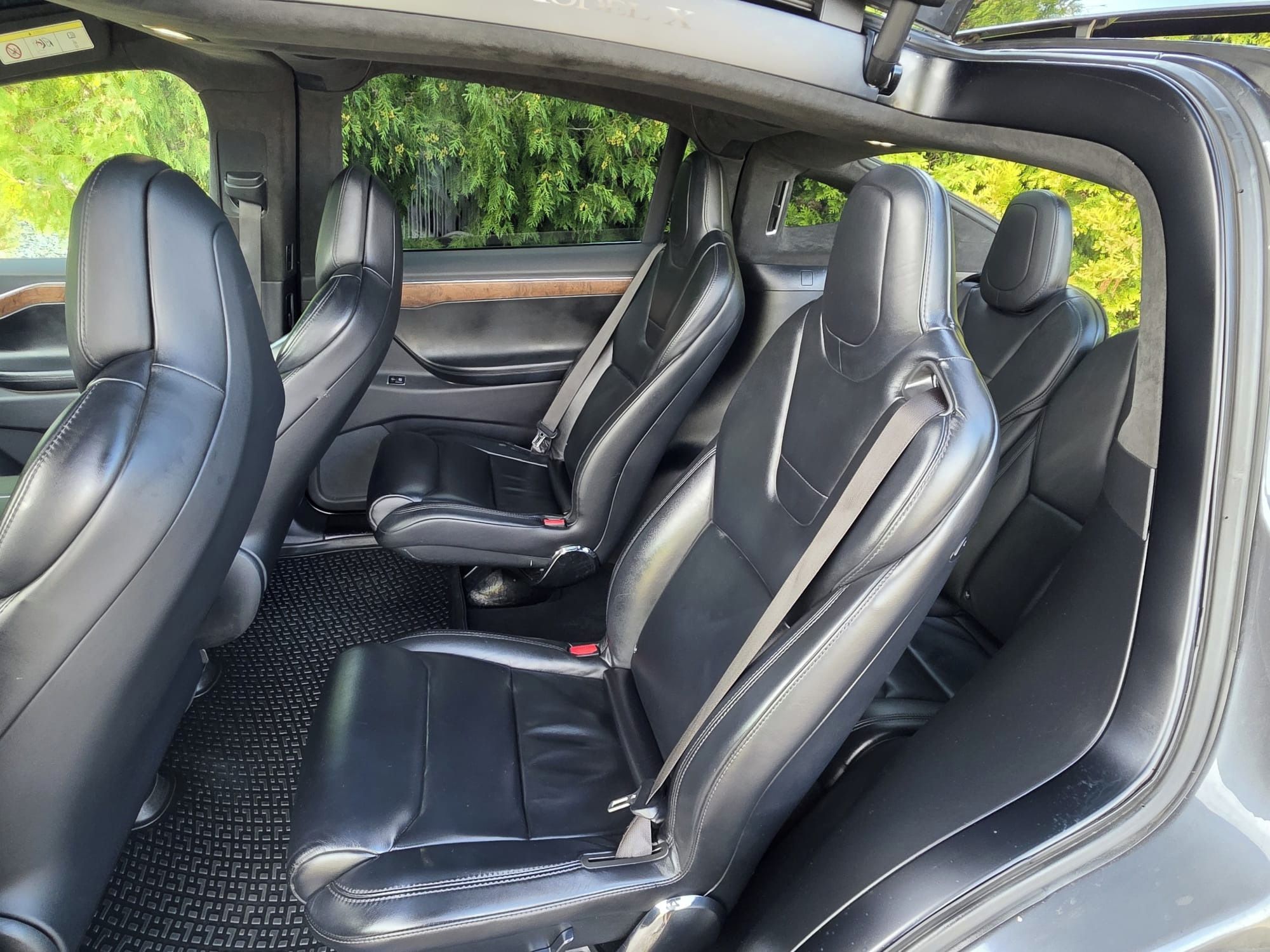 Tesla Model X, 100D AWD – 2017 – 6 míst - fotka 6