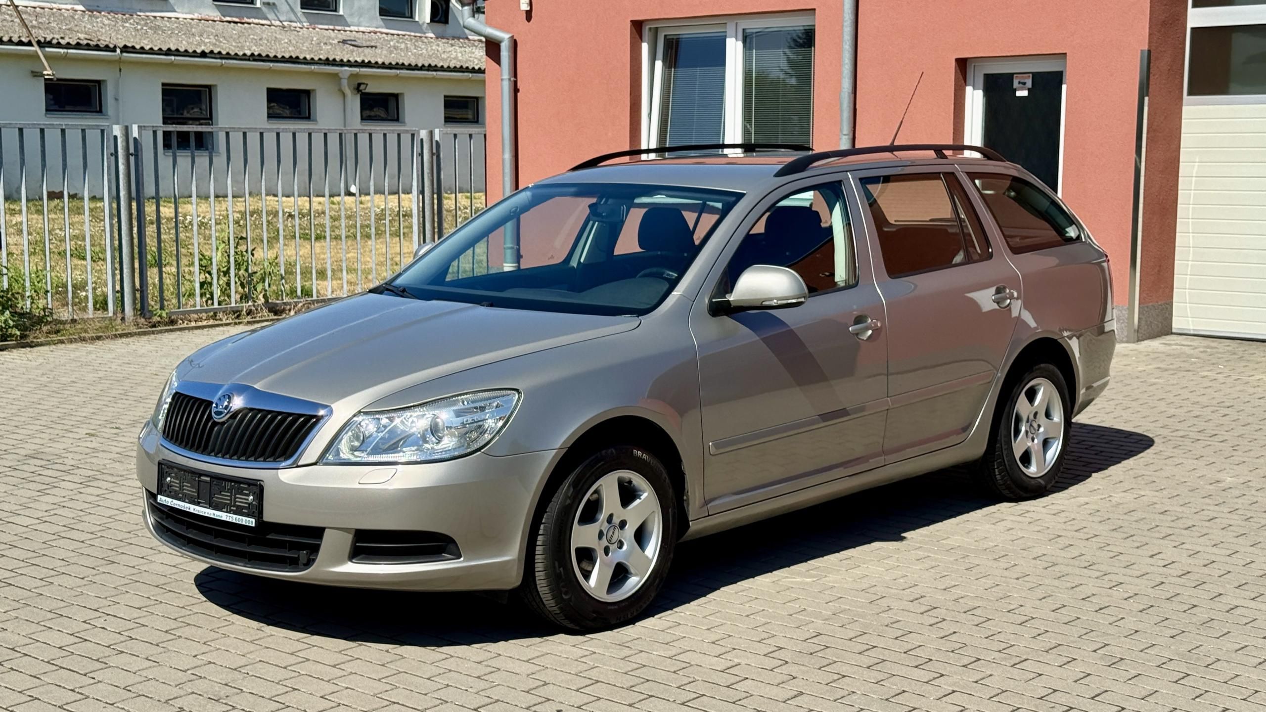 Škoda Octavia, 1.6MPi*75kW*ELEGANCE*1.MAJ*