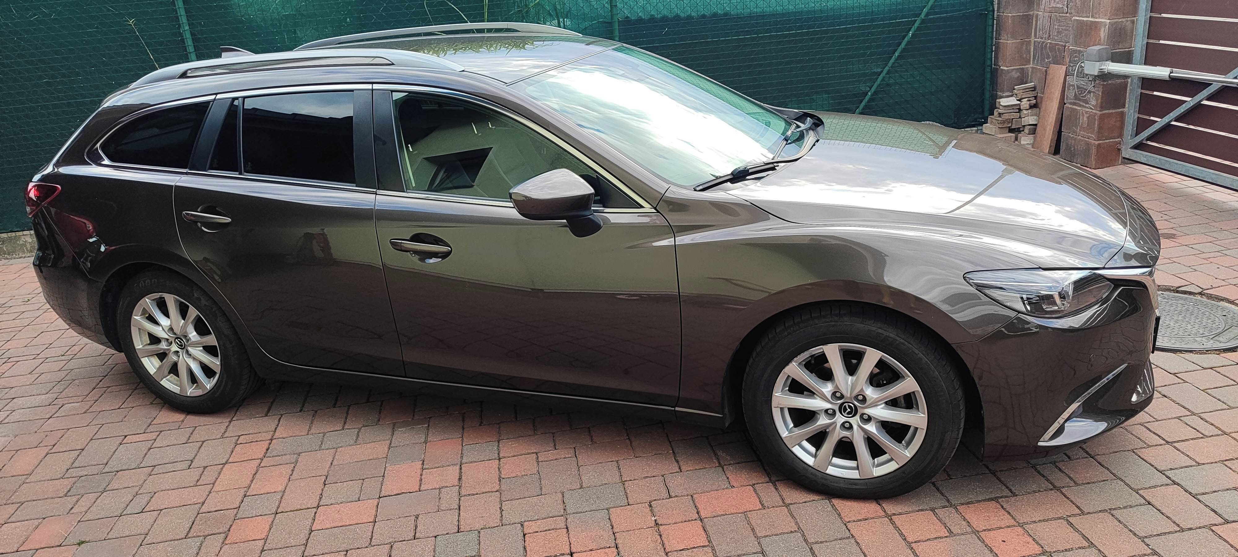 Mazda 6, 2.2D SKYACTIV 4x4  66 tis. km - fotka 4