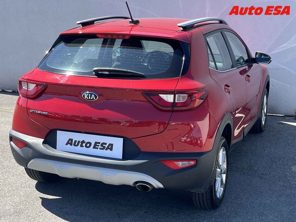 Kia Stonic, 1.2CVVT,2.maj,ČR - fotka 4