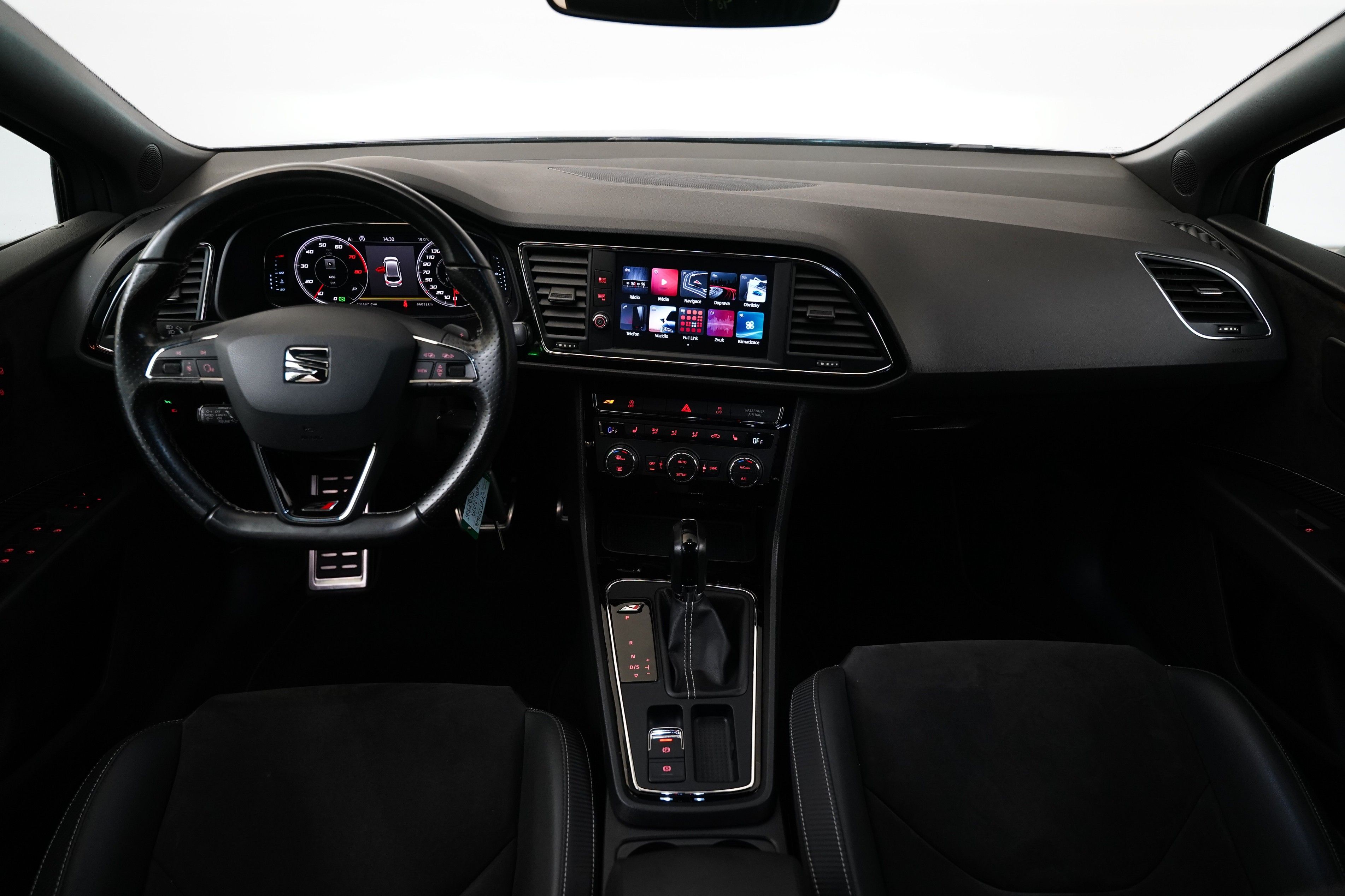 Seat Leon, 2.0 TSI 221 kW DSG ST - fotka 5