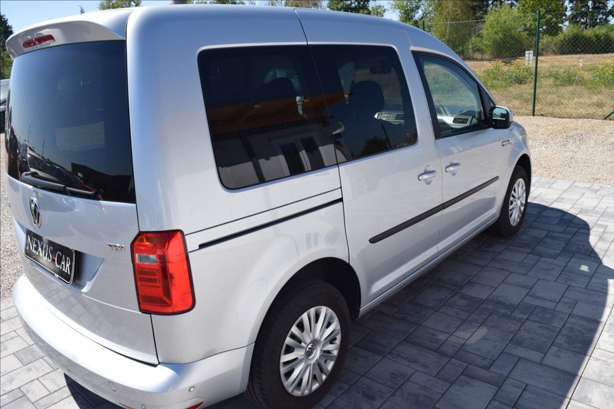 Volkswagen Caddy, 2,0 TDI 75KW ODPOČET 2XPNEU - fotka 5