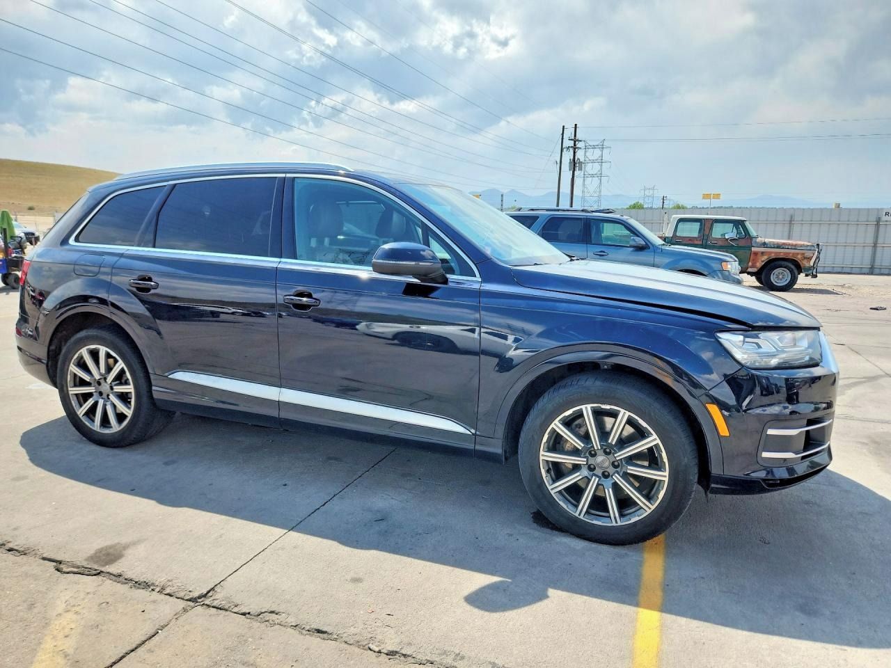 Audi Q7, Auto na cestě - fotka 4