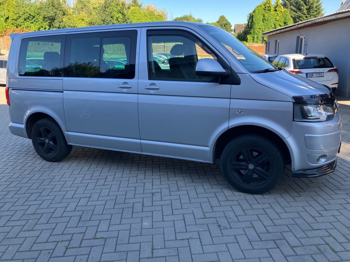 Volkswagen Multivan, 2.0TDI 103kW 7MÍST TZ NOVÉ ČR - fotka 3