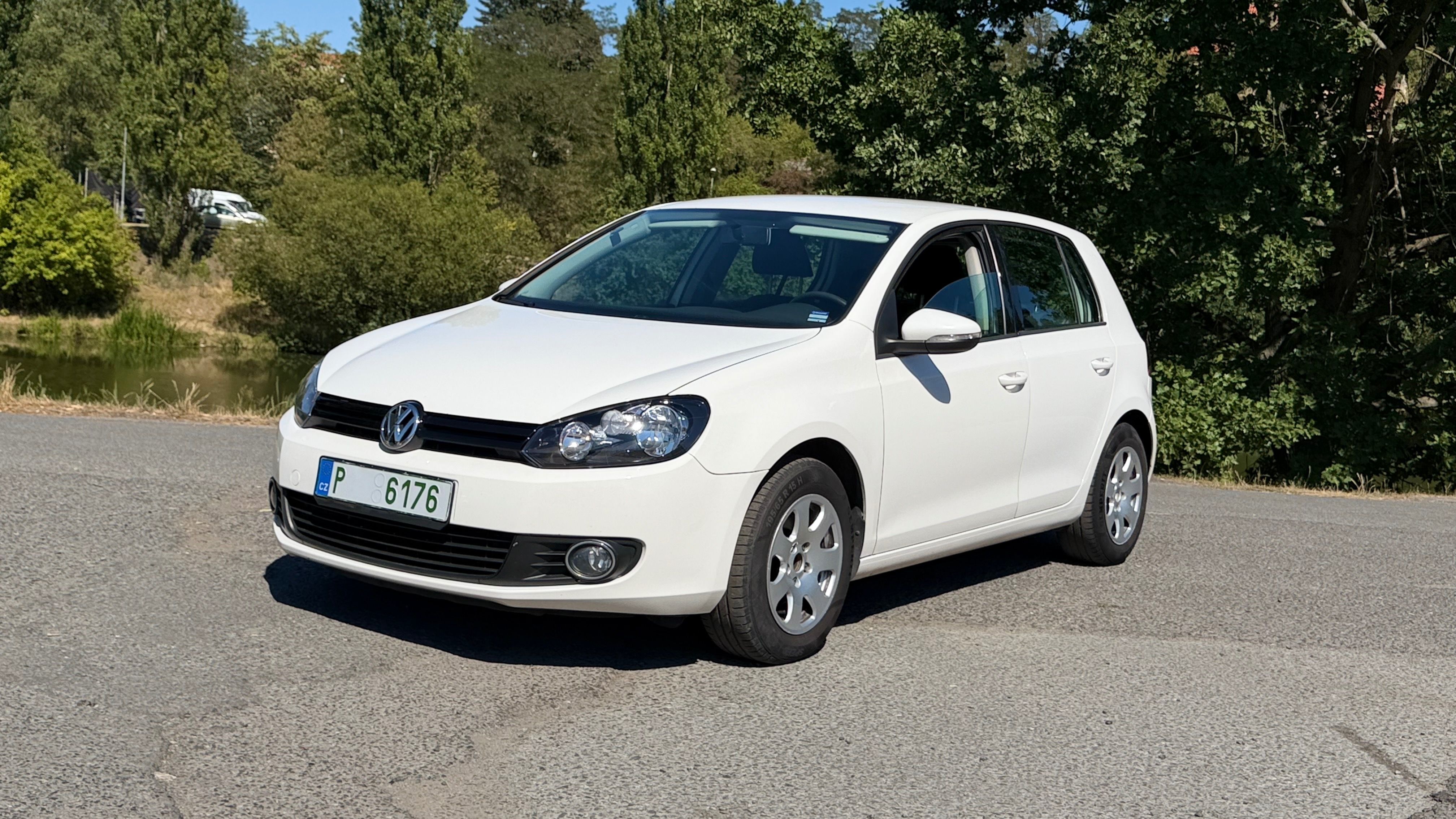 Volkswagen Golf, 1.6i 75KW Klima servis kniha