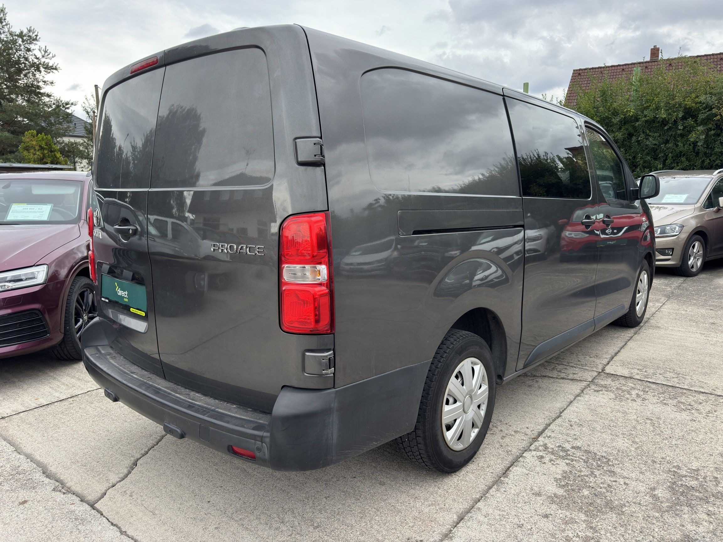 Toyota Proace, 2.0 D 90 kW - fotka 2