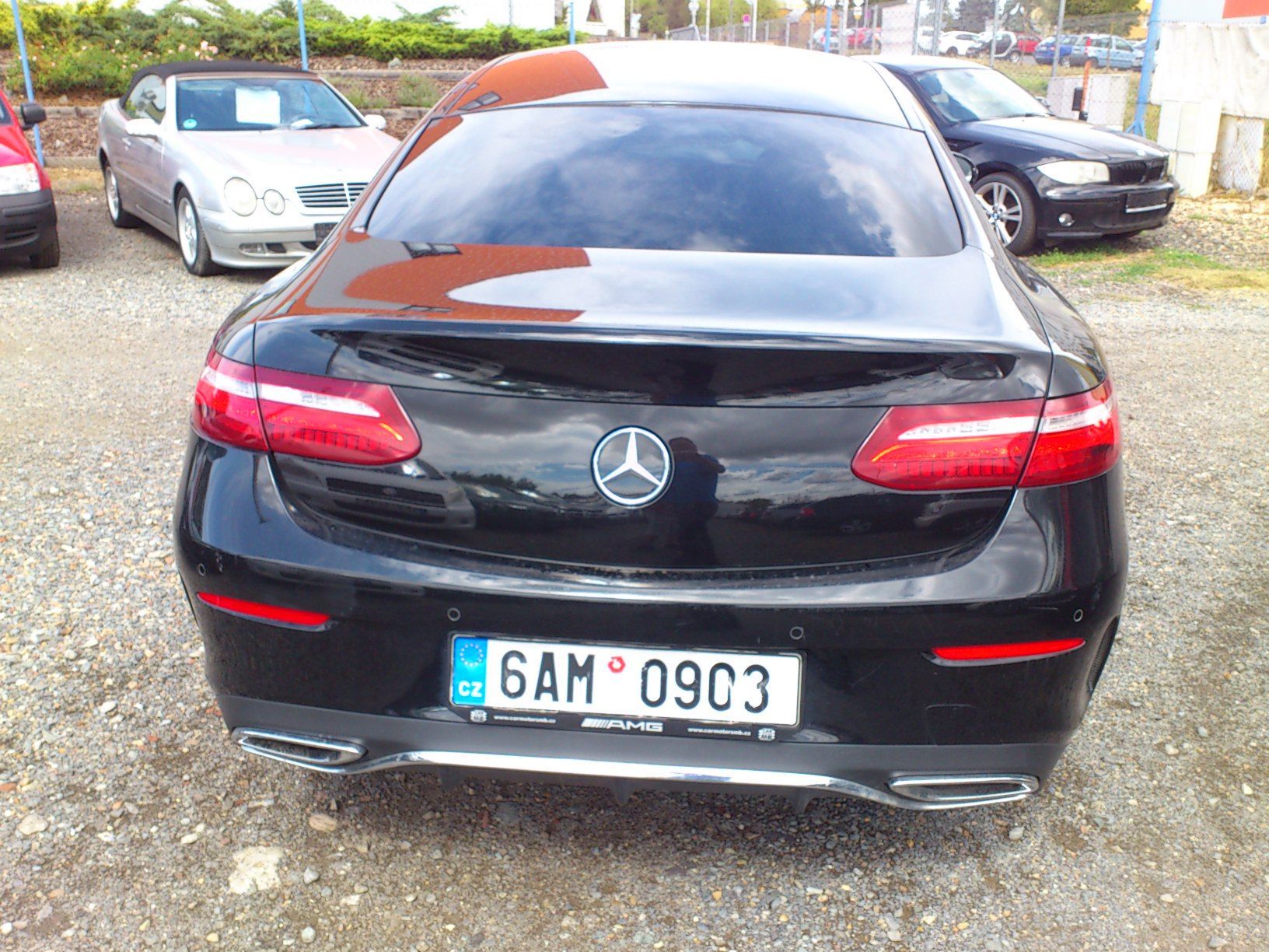Mercedes-Benz Třídy E, E 220 4-matic 143 Kw - fotka 6