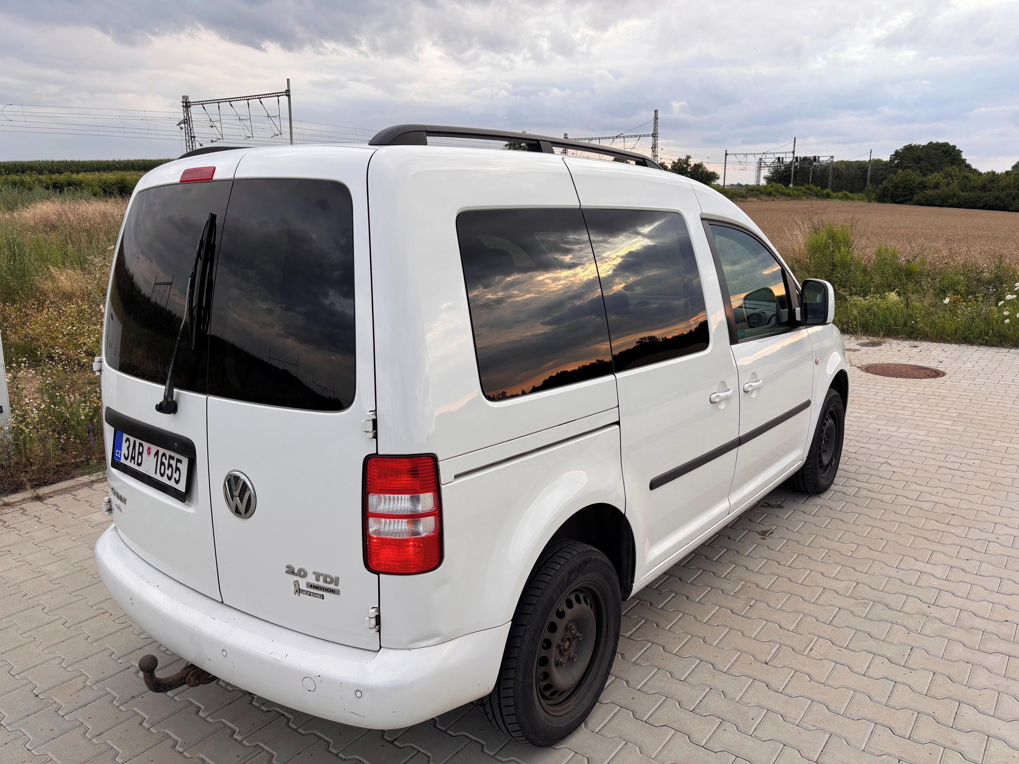 Volkswagen Caddy, 2.0 TDI 4Motion - fotka 5