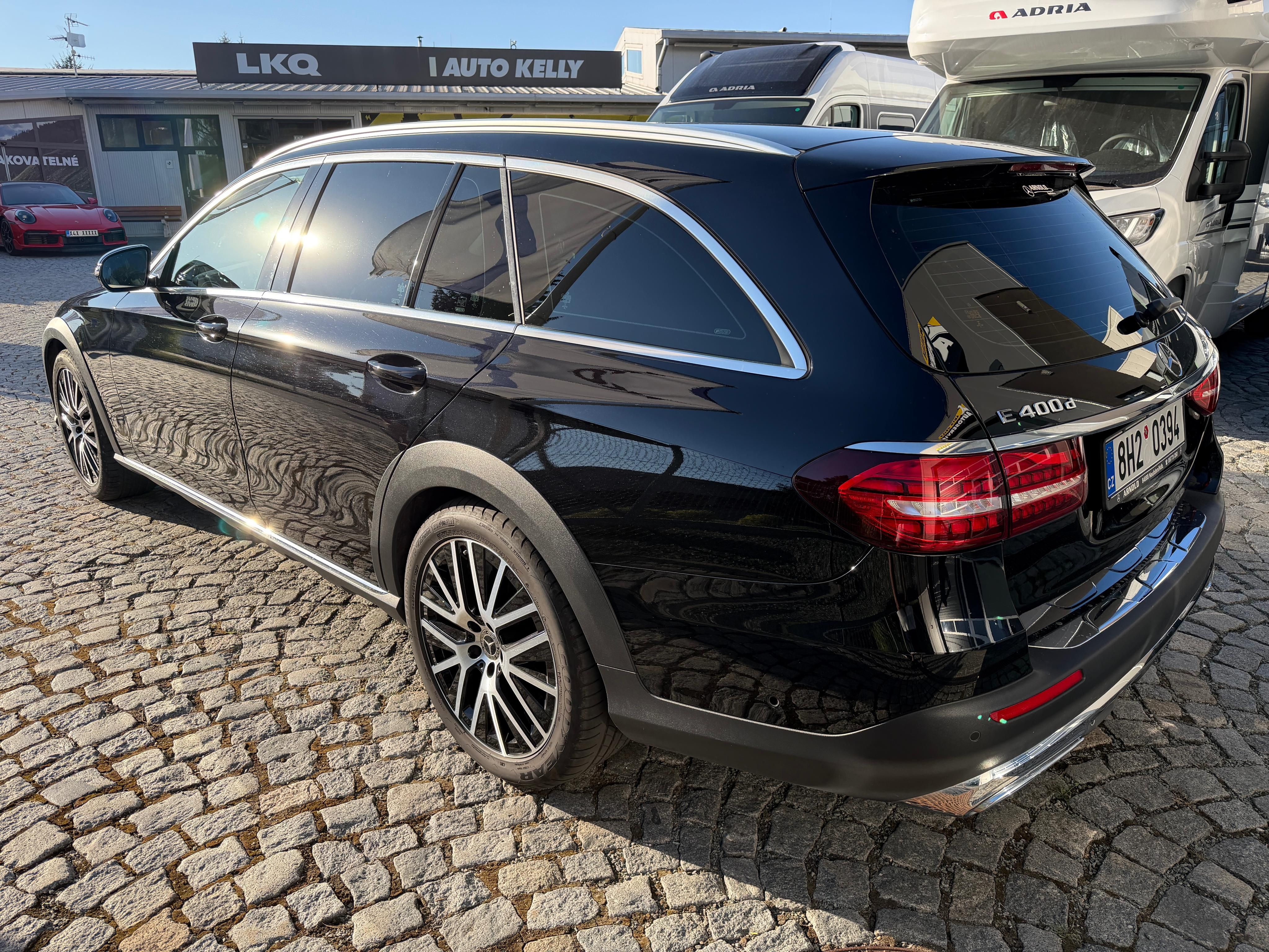 Mercedes-Benz Třídy E, 400 d, 4 MATIC, V ZÁRUCE! - fotka 6