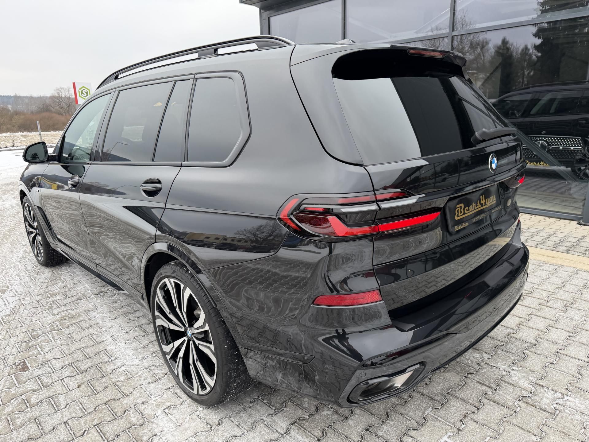 BMW X7, 40XD 250kW M-PAKET NZN R23 CZ! - fotka 6