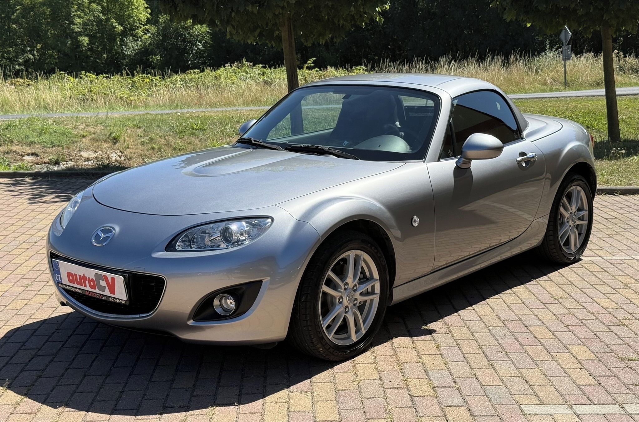 Mazda MX-5, 1.8 16V 93kW Roadster Coupé