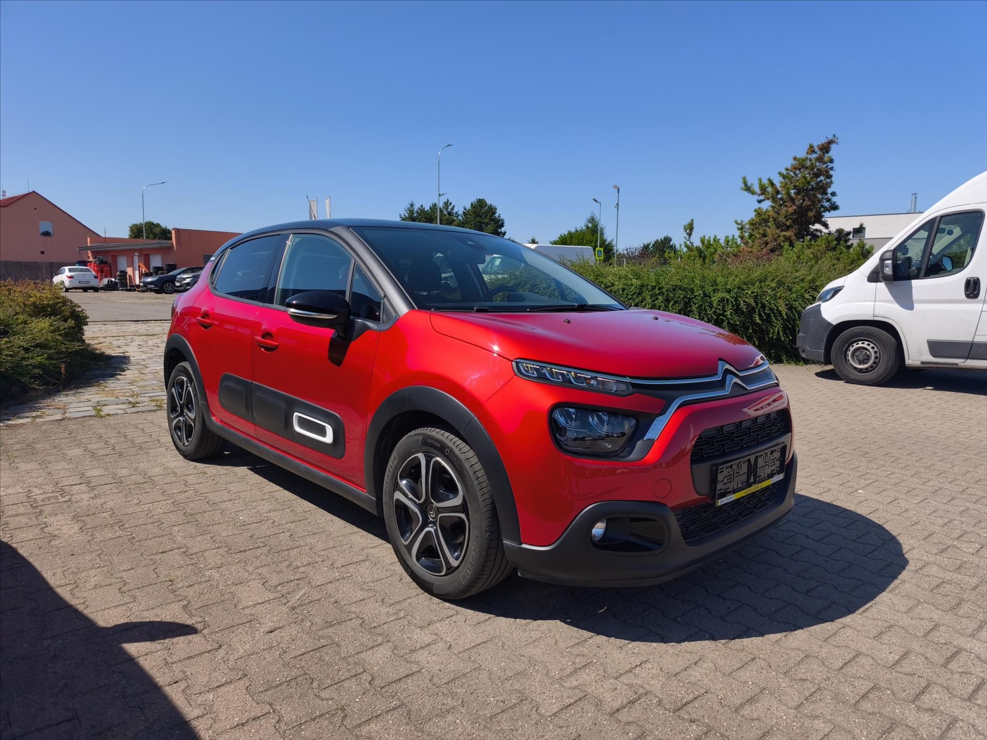 Citroën C3, 1,2 PT 82k SHINE ČR,Zár.2028 - fotka 2