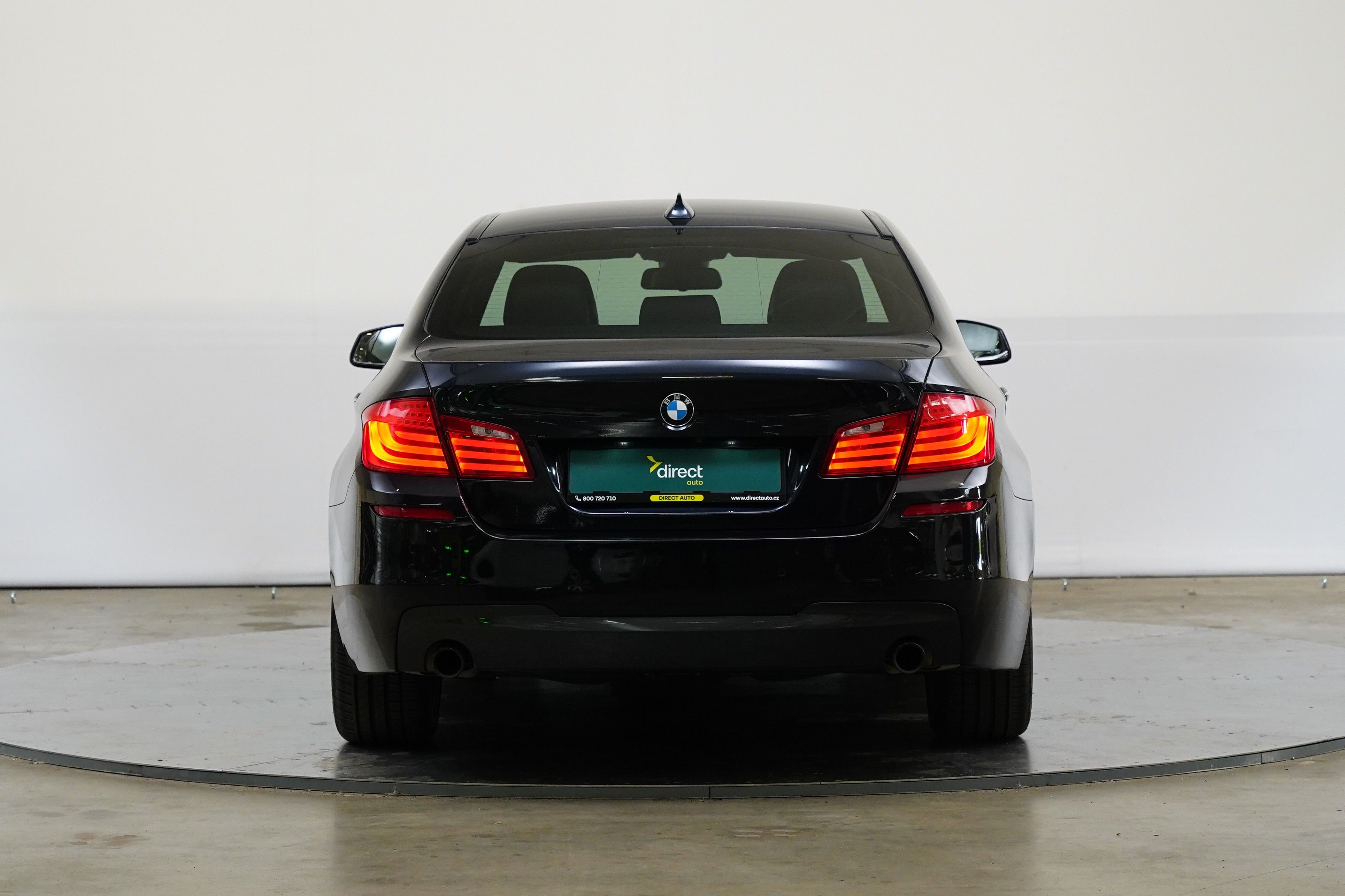 BMW Řada 5, 535d 220 kW - fotka 6