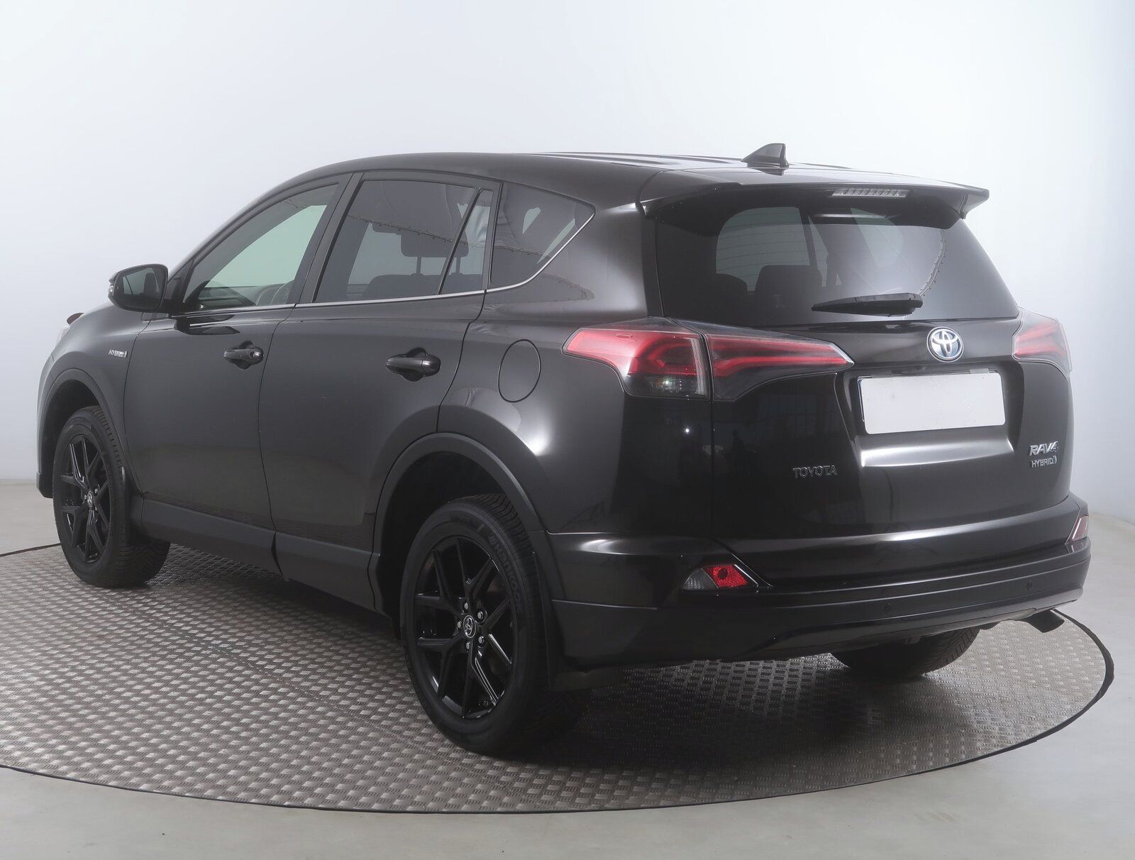 Toyota Rav4, 2.5 Hybrid, Active, Automat - fotka 4